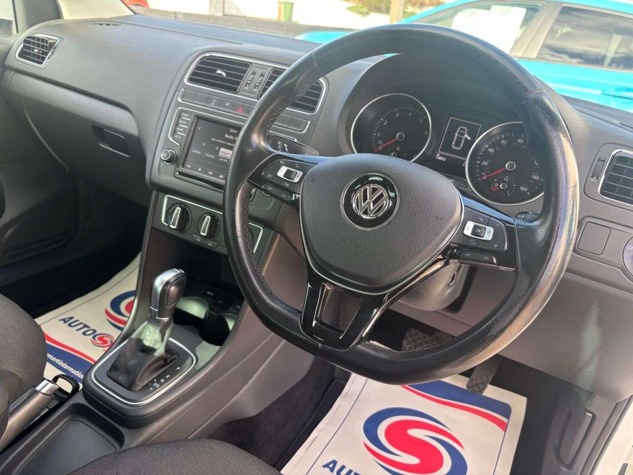 2015 VOLKSWAGEN POLO 2015 VOLKSWAGEN POLO