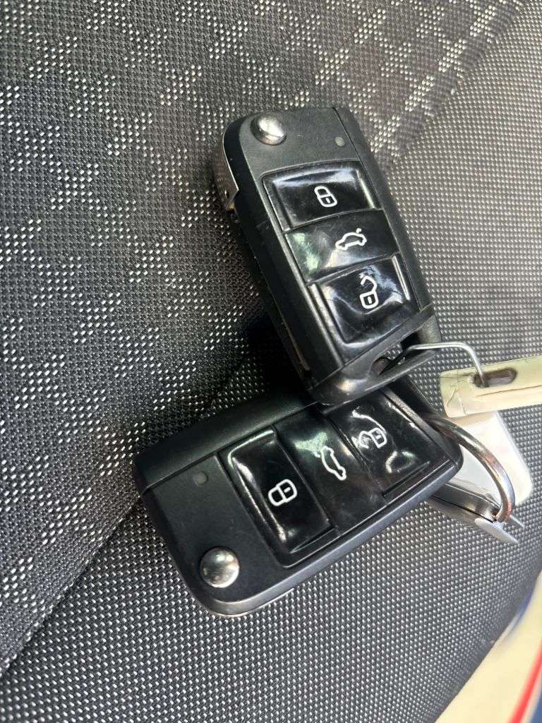 2015 VOLKSWAGEN POLO 2015 VOLKSWAGEN POLO