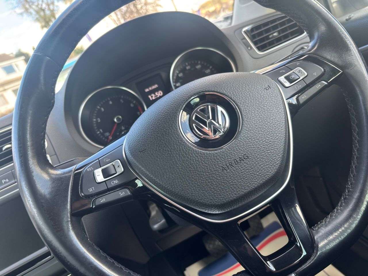 2015 VOLKSWAGEN POLO 2015 VOLKSWAGEN POLO