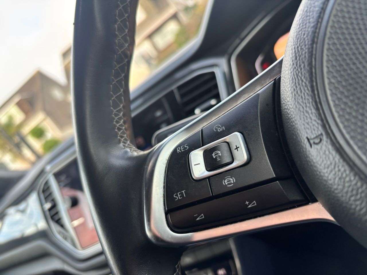 2019 VOLKSWAGEN T-ROC 2019 VOLKSWAGEN T-ROC