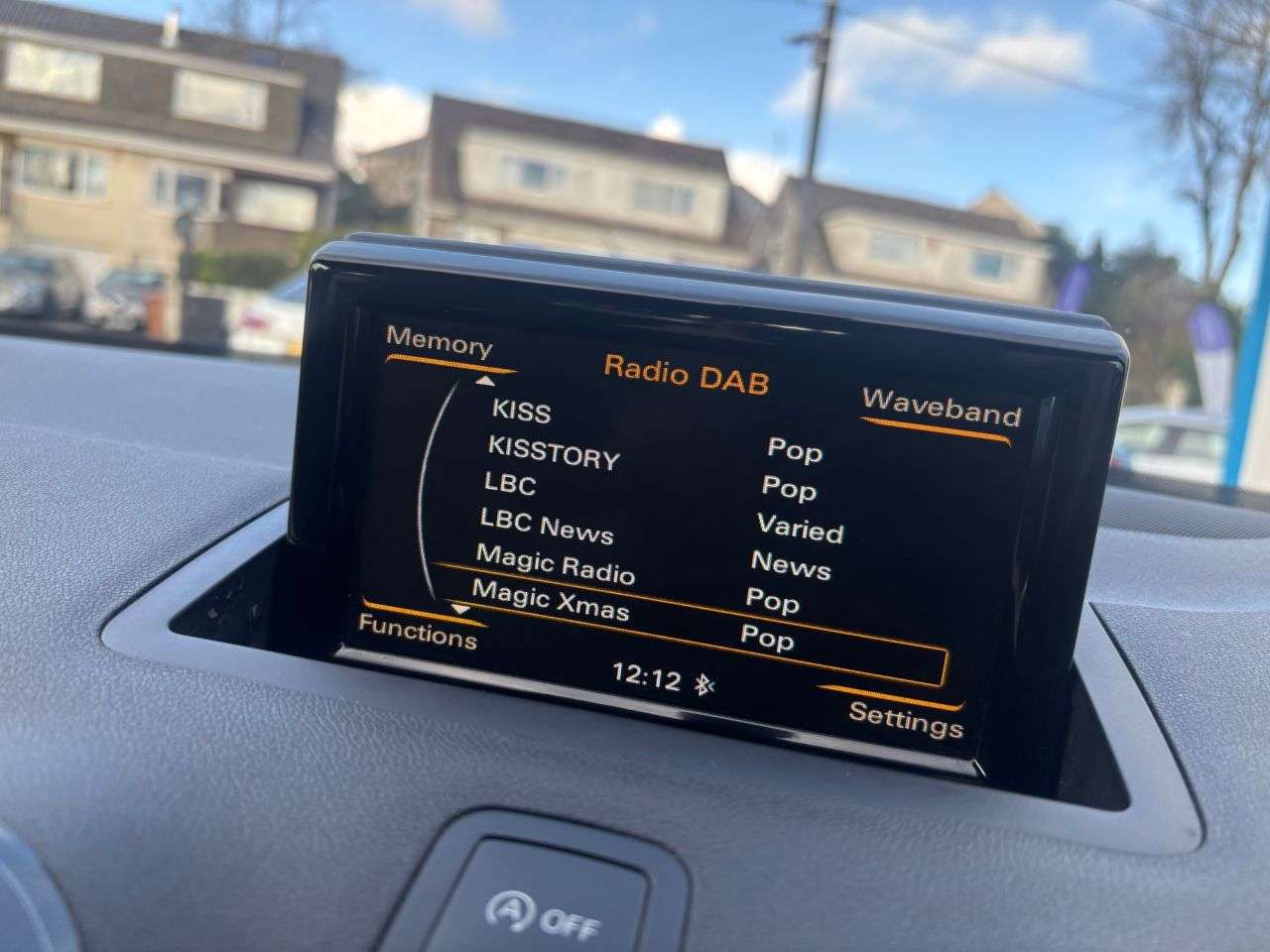 2017 AUDI A1 2017 AUDI A1