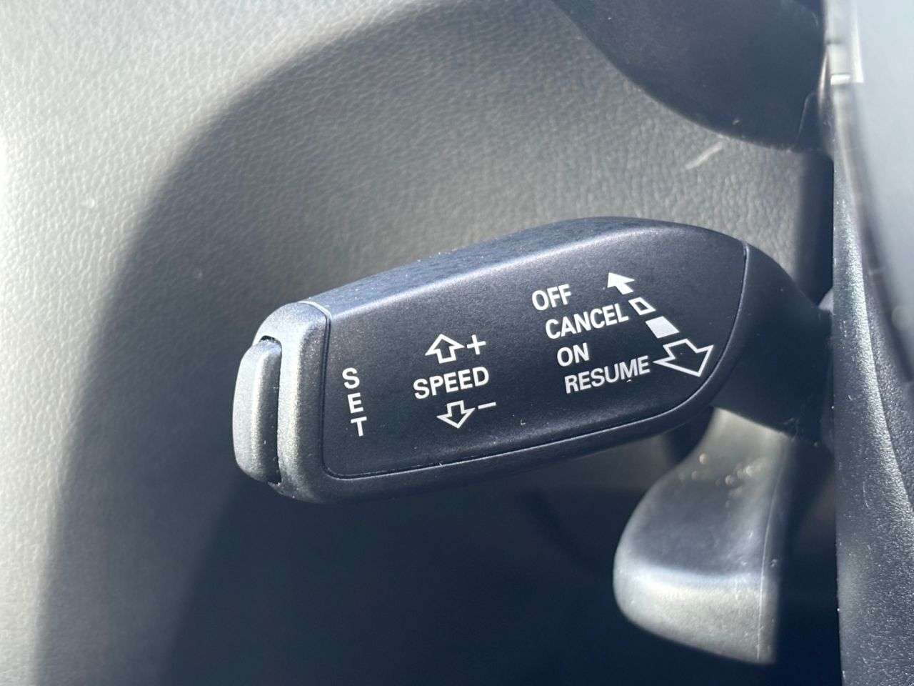 2017 AUDI A1 2017 AUDI A1