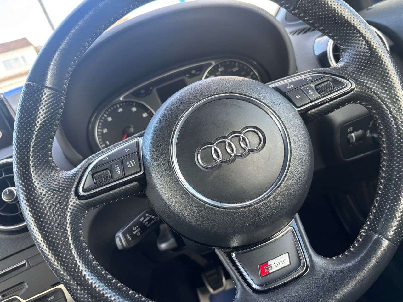 2017 AUDI A1 2017 AUDI A1