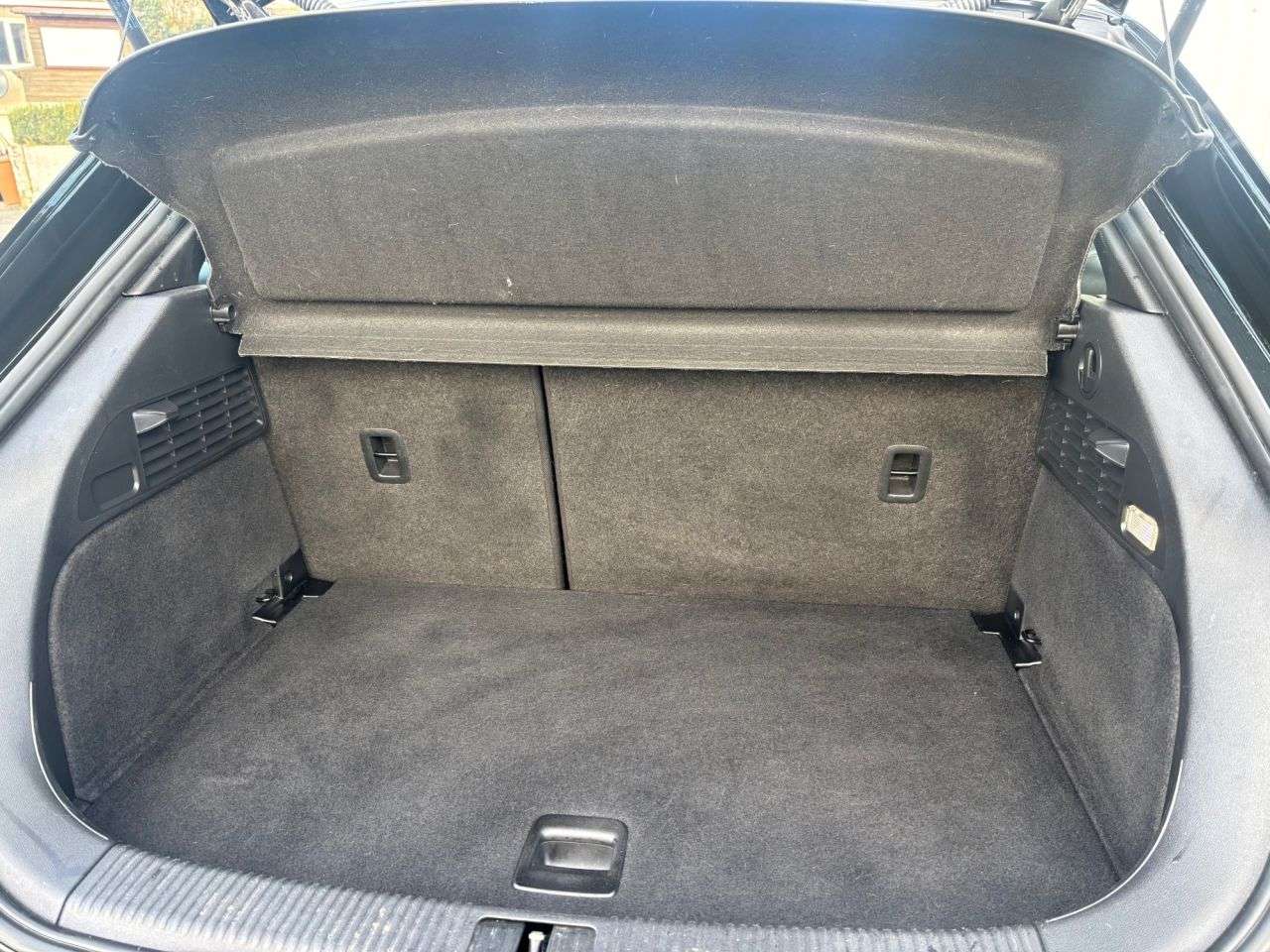 2017 AUDI A1 2017 AUDI A1