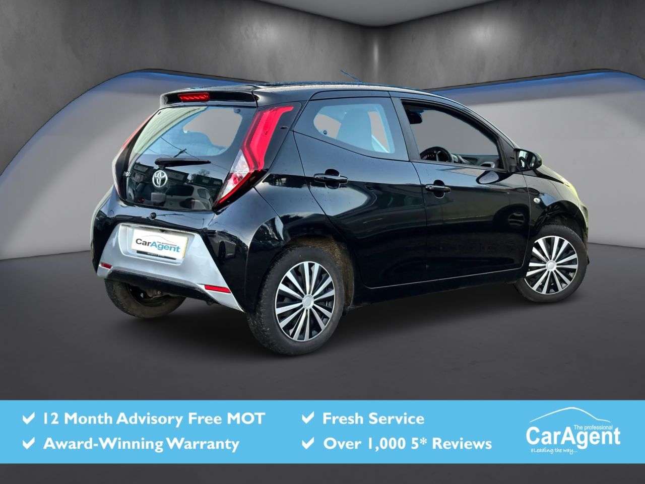 A 2021 TOYOTA AYGO 1.0 VVT-i x-play Hatchback 5dr Petrol Manual Euro 6 (s/s) (71 ps) A 2021 TOYOTA AYGO 1.0 VVT-i x-play Hatchback 5dr Petrol Manual Euro 6 (s/s) (71 ps)