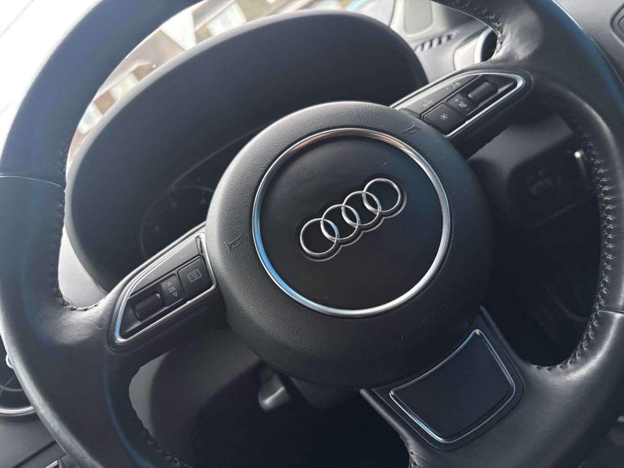 2015 AUDI A1 2015 AUDI A1