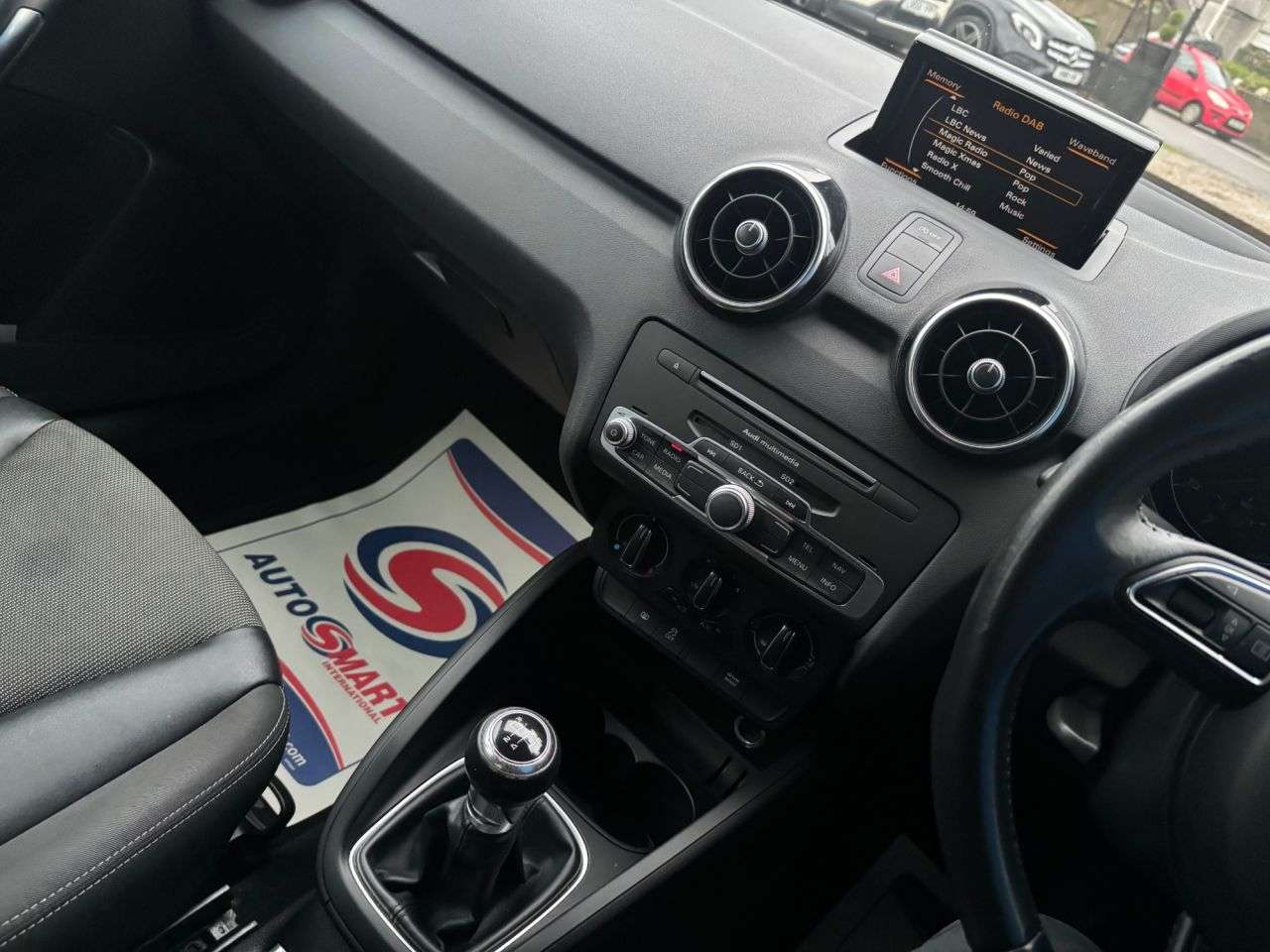 2015 AUDI A1 2015 AUDI A1