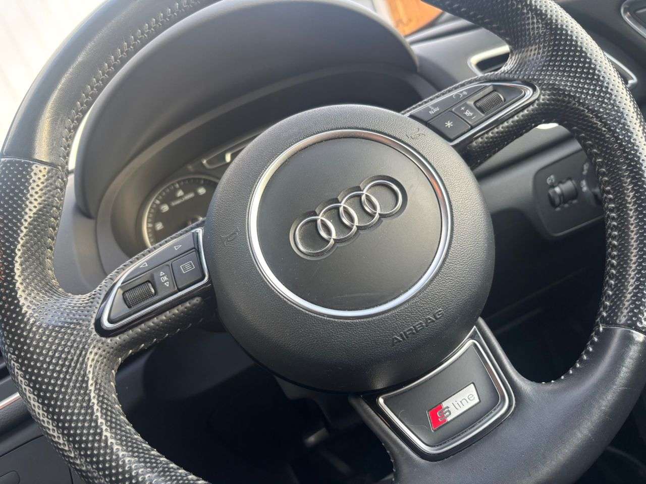 2014 AUDI Q3 2014 AUDI Q3