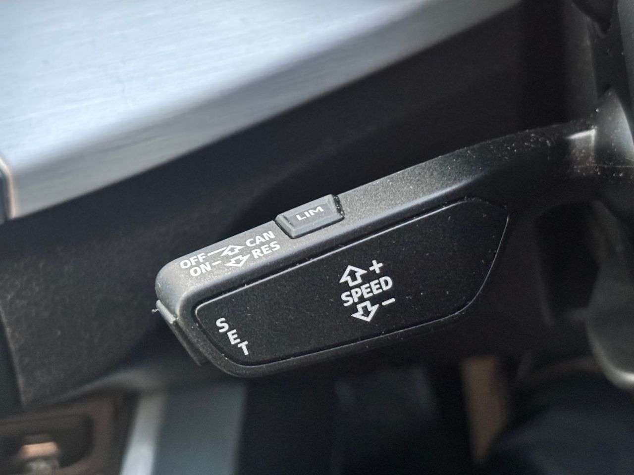 2019 AUDI Q2 2019 AUDI Q2