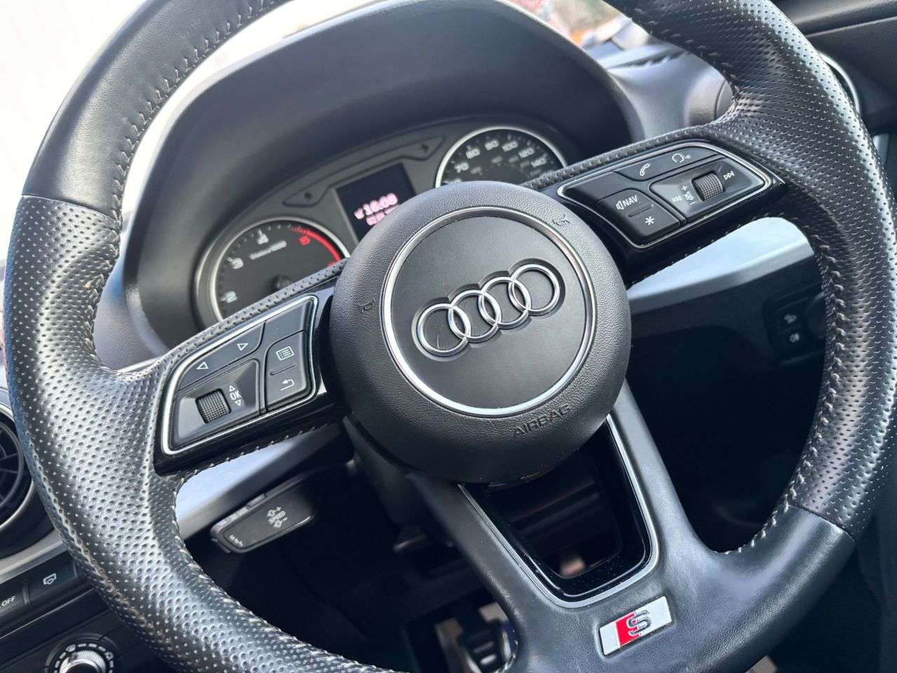 2019 AUDI Q2 2019 AUDI Q2