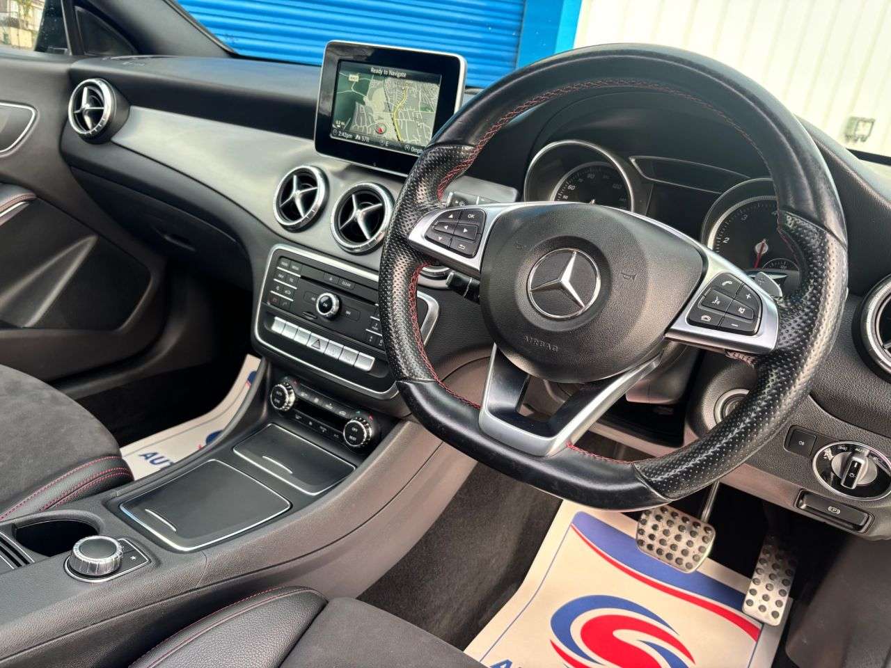 A 2017 MERCEDES-BENZ CLA 2.1 CLA220d AMG Line Shooting Brake 5dr Diesel 7G-DCT Euro 6 (s/s) (177 ps) A 2017 MERCEDES-BENZ CLA 2.1 CLA220d AMG Line Shooting Brake 5dr Diesel 7G-DCT Euro 6 (s/s) (177 ps)