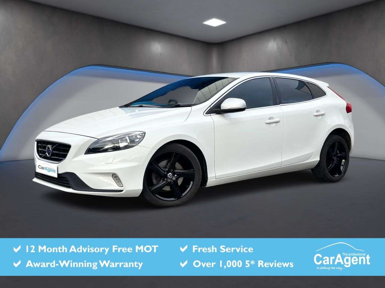 A 2016 VOLVO V40 2.0 T2 R-Design Hatchback 5dr Petrol Manual Euro 6 (s/s) (122 ps) A 2016 VOLVO V40 2.0 T2 R-Design Hatchback 5dr Petrol Manual Euro 6 (s/s) (122 ps)