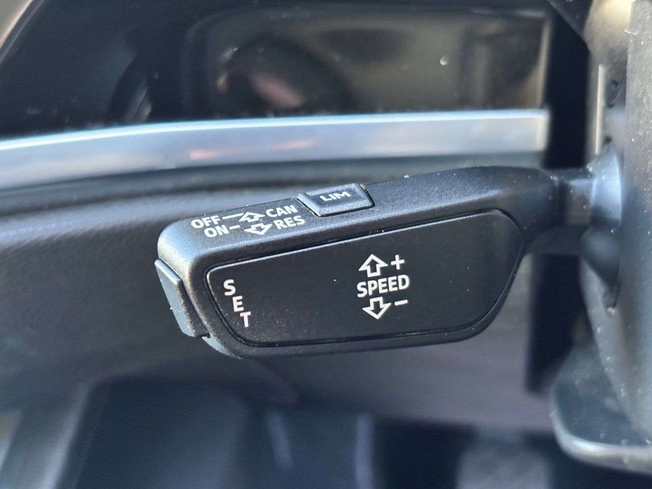 2020 AUDI Q3 2020 AUDI Q3