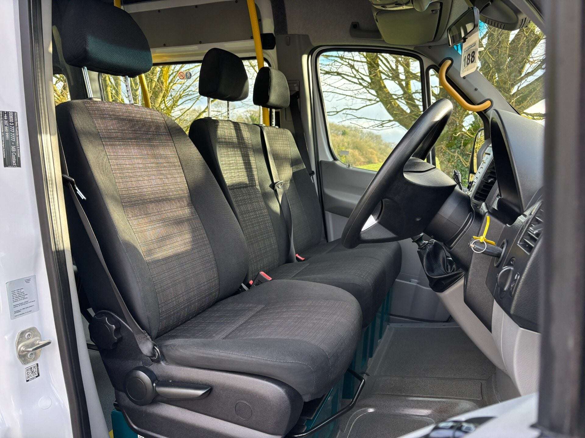 A 2016 MERCEDES-BENZ SPRINTER 519 4x4 14 Str Minibus - Air Con Con - Ex MOD A 2016 MERCEDES-BENZ SPRINTER 519 4x4 14 Str Minibus - Air Con Con - Ex MOD