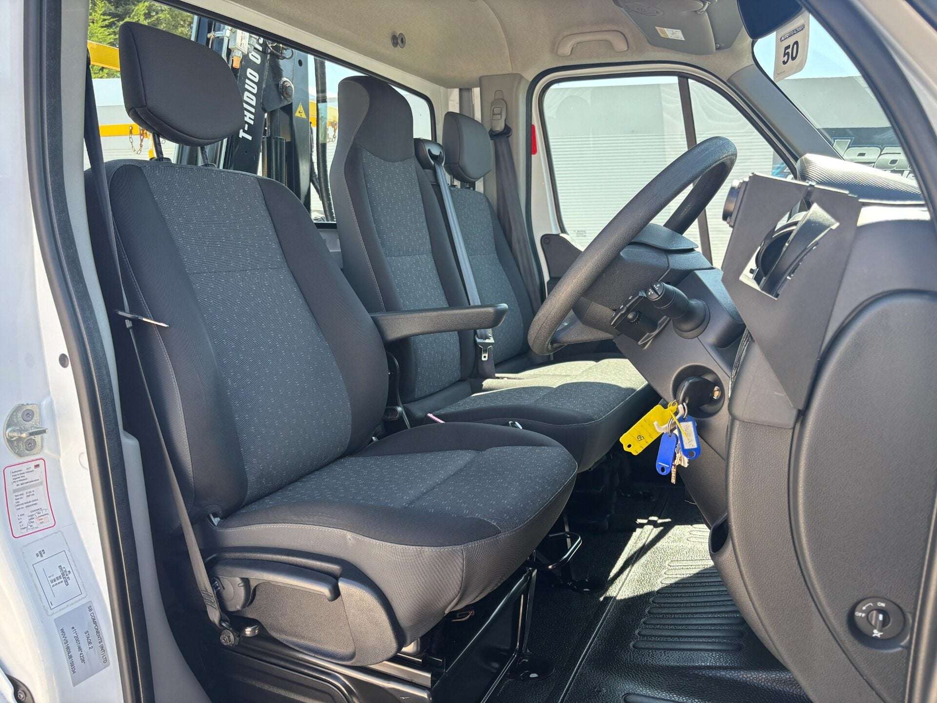 A 2018 VAUXHALL MOVANO L3H1 R3500 Dropside Truck with Hiab T-HIDUO 013 A 2018 VAUXHALL MOVANO L3H1 R3500 Dropside Truck with Hiab T-HIDUO 013