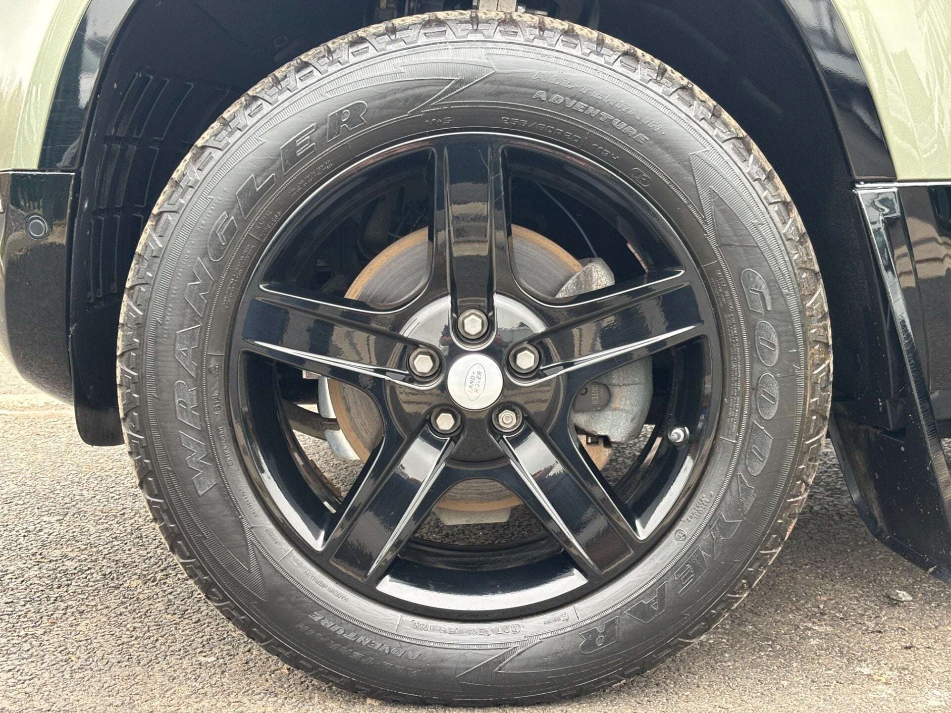 2021 LAND ROVER DEFENDER 110 2021 LAND ROVER DEFENDER 110