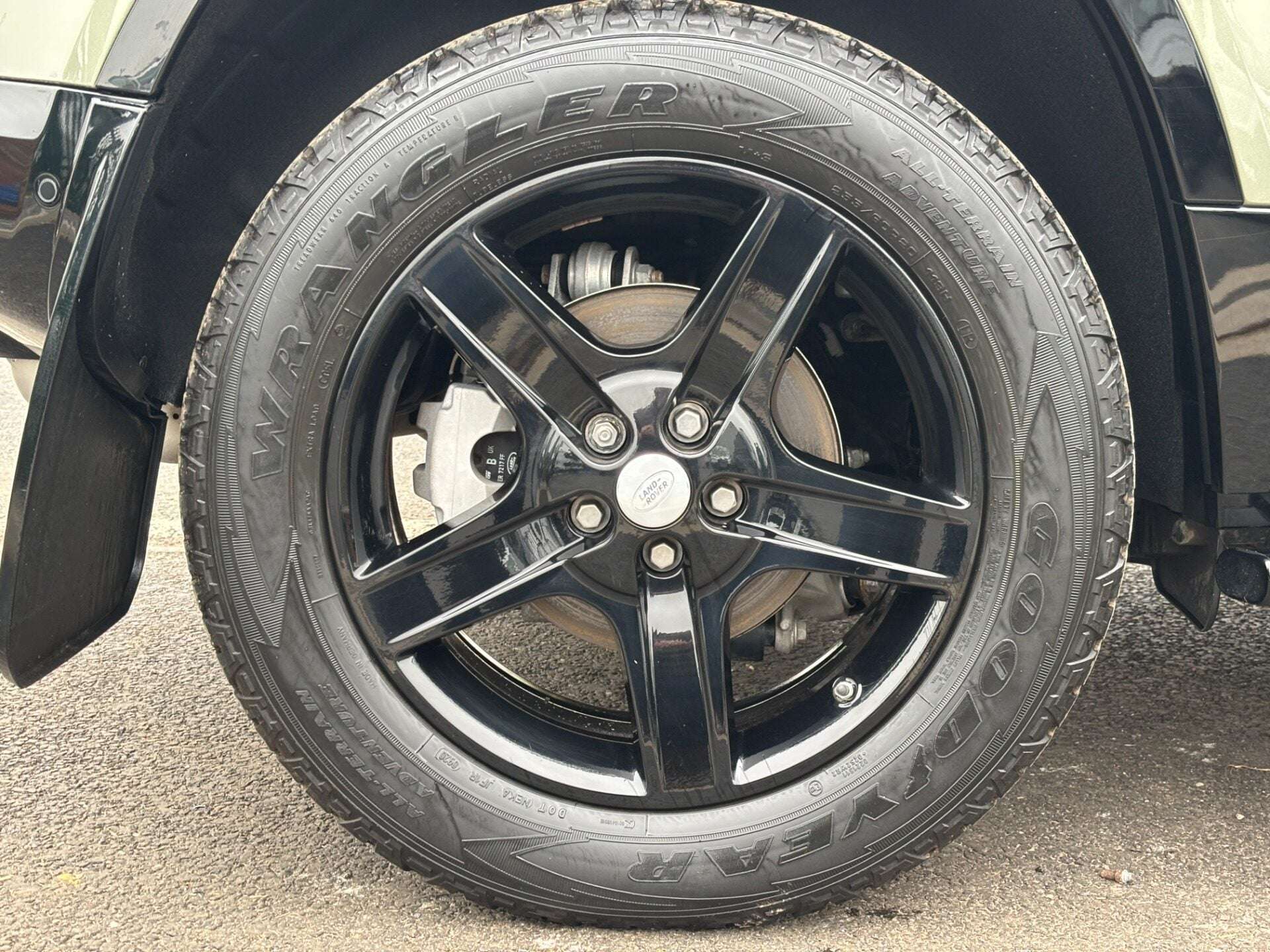 2021 LAND ROVER DEFENDER 110 2021 LAND ROVER DEFENDER 110