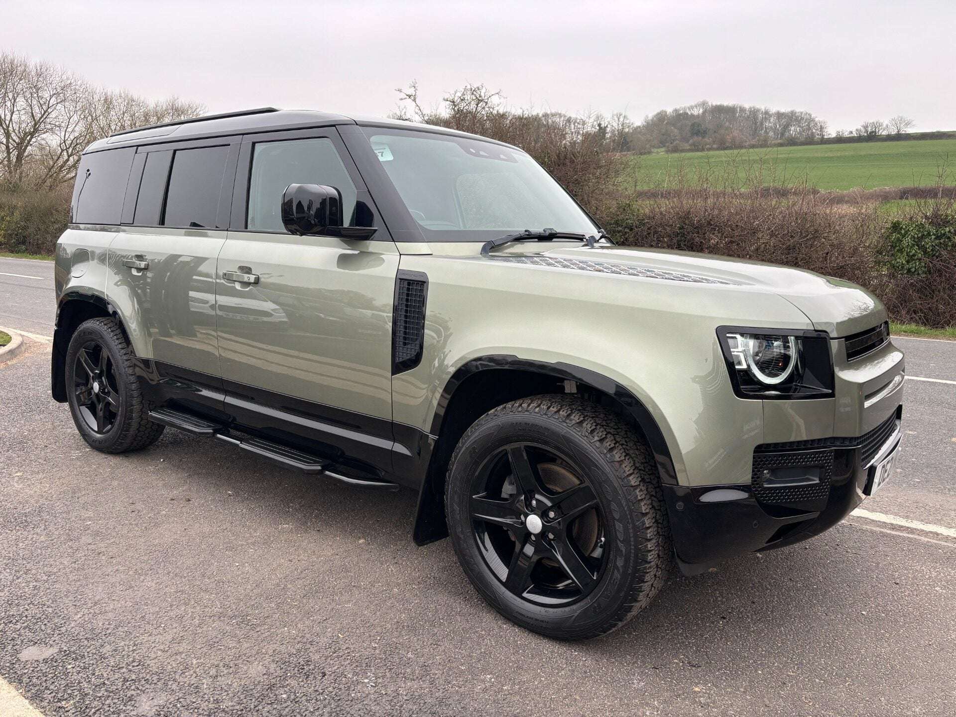 2021 LAND ROVER DEFENDER 110 2021 LAND ROVER DEFENDER 110