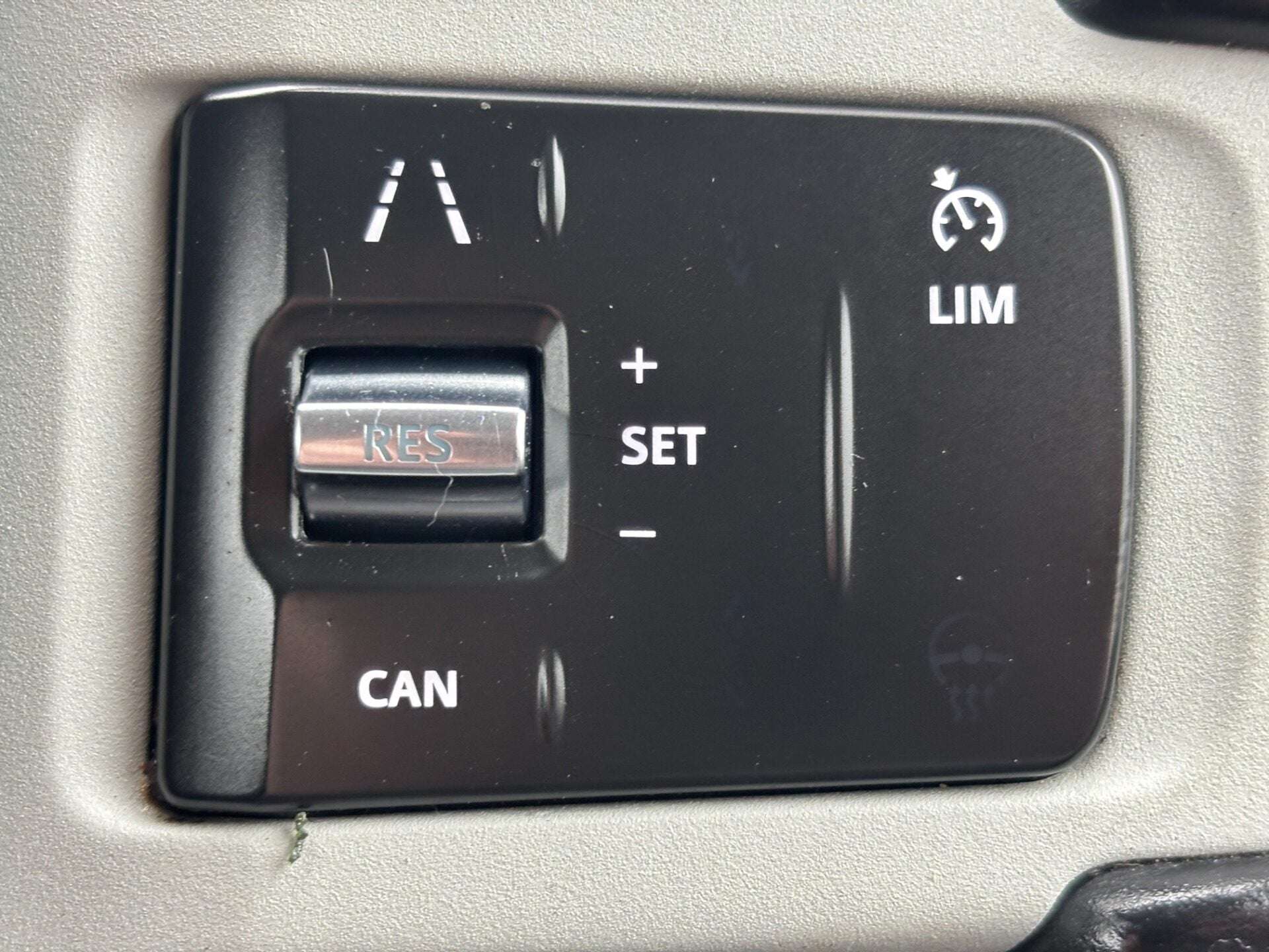 2021 LAND ROVER DEFENDER 110 2021 LAND ROVER DEFENDER 110