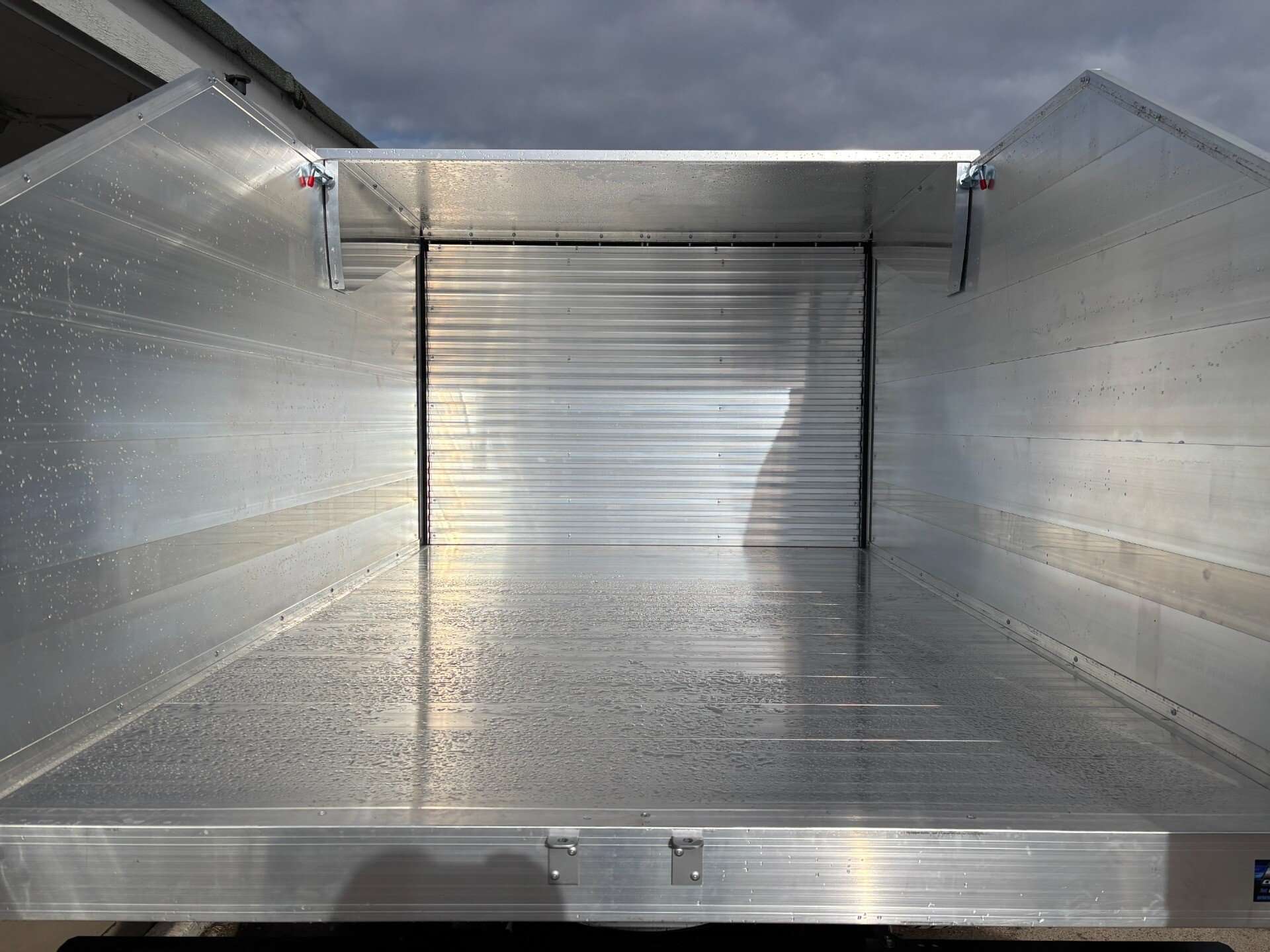 2025 ISUZU GRAFTER 2025 ISUZU GRAFTER