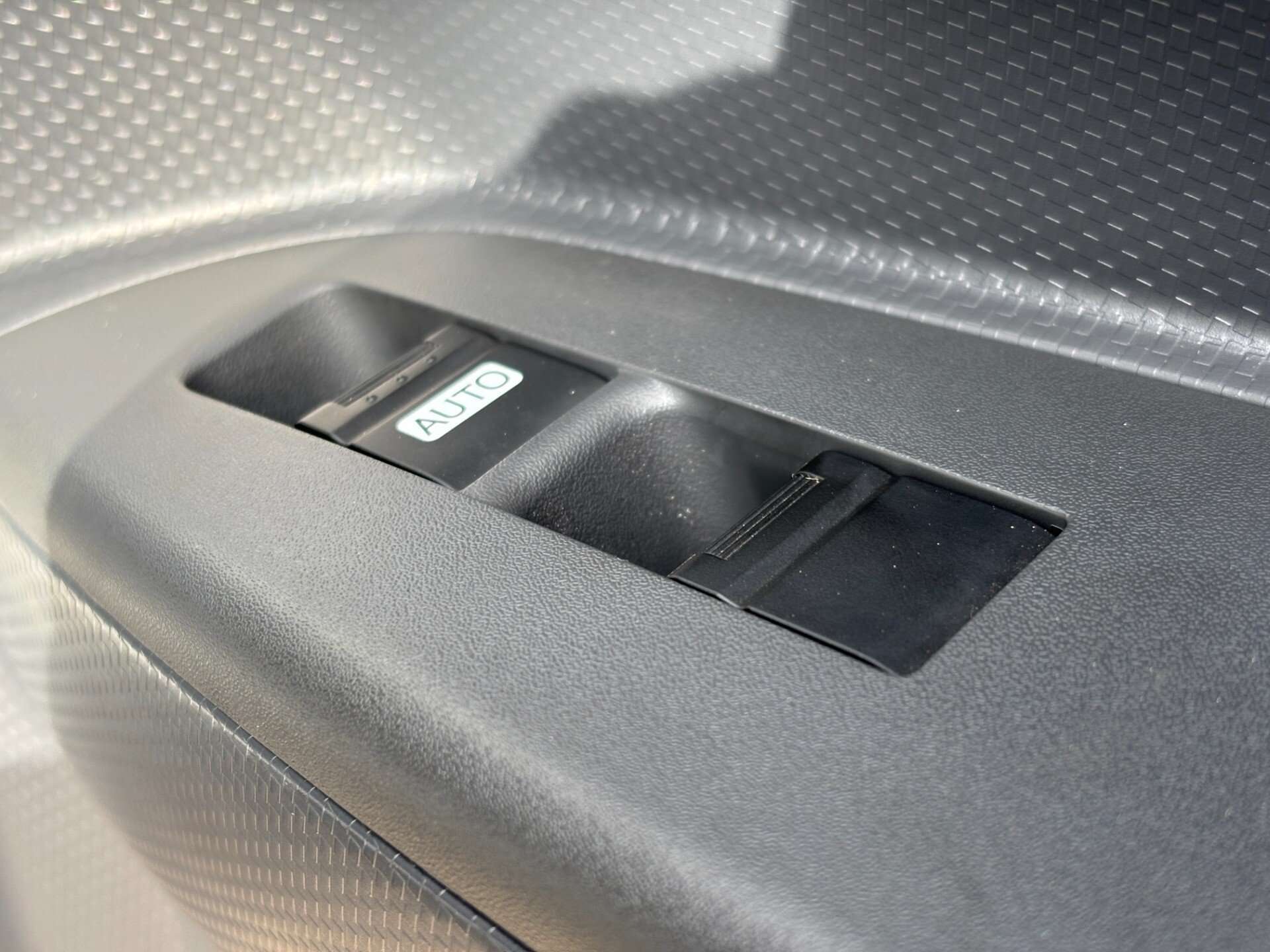 2025 ISUZU GRAFTER 2025 ISUZU GRAFTER