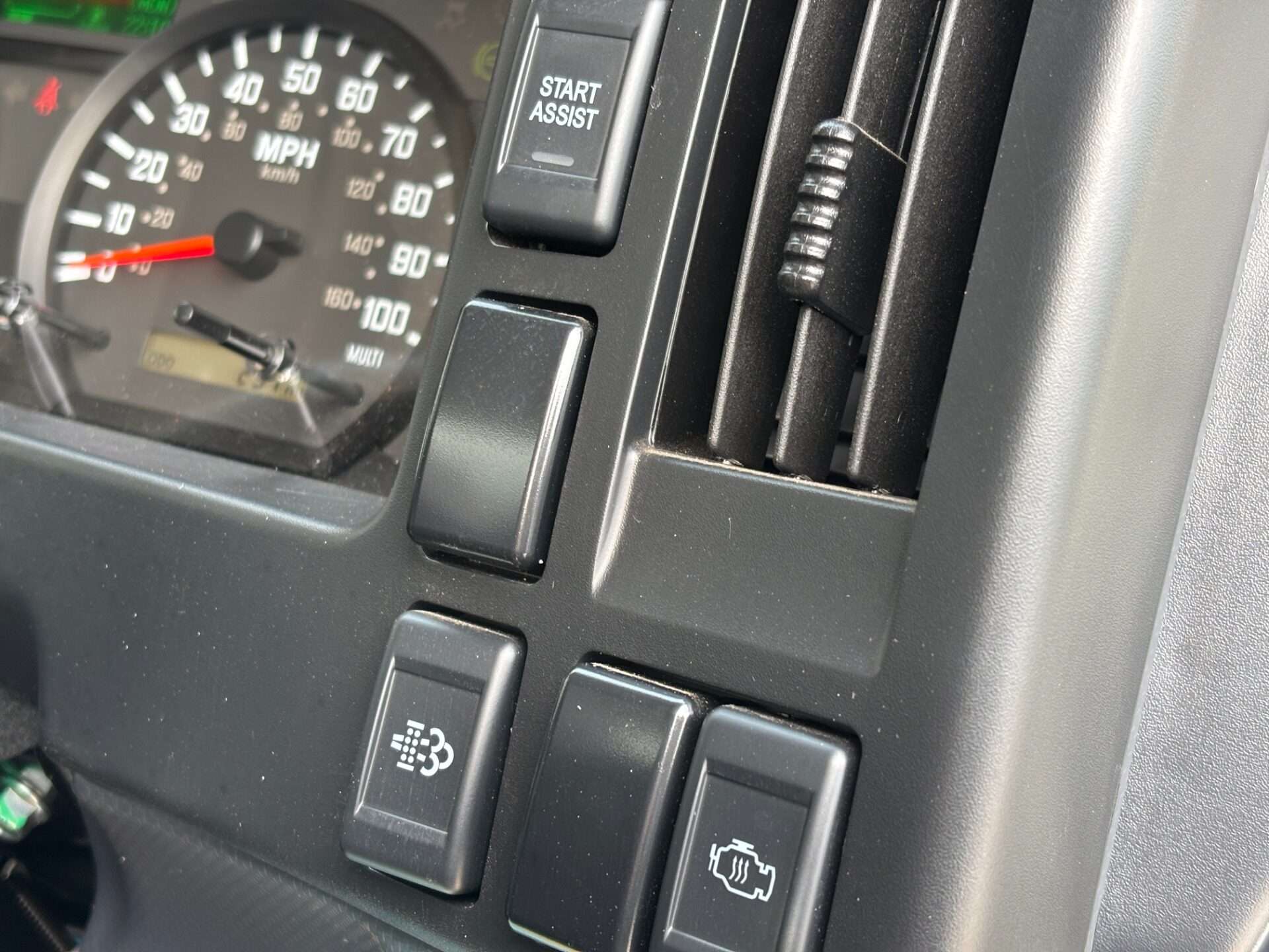 2025 ISUZU GRAFTER 2025 ISUZU GRAFTER