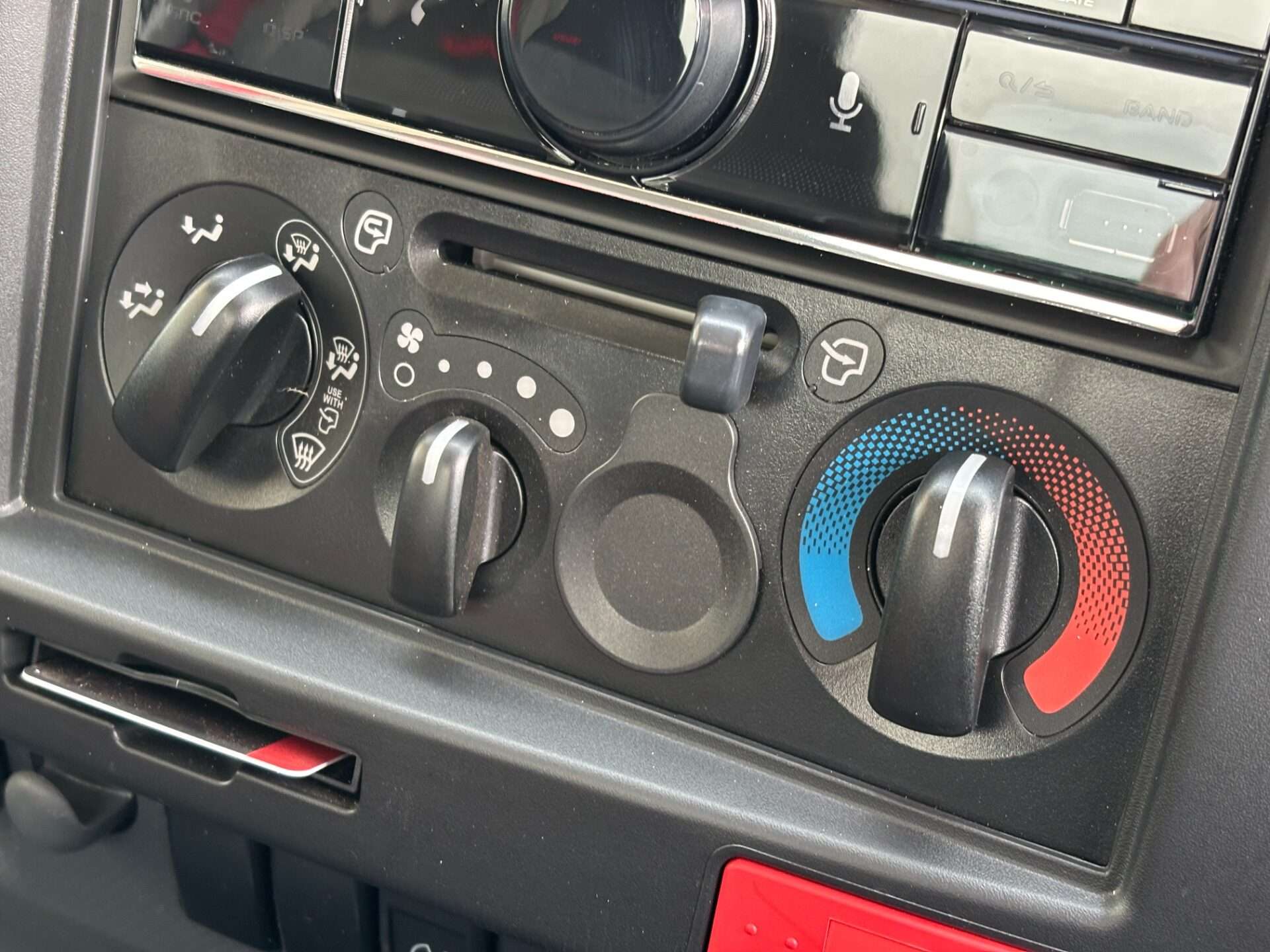 2025 ISUZU GRAFTER 2025 ISUZU GRAFTER