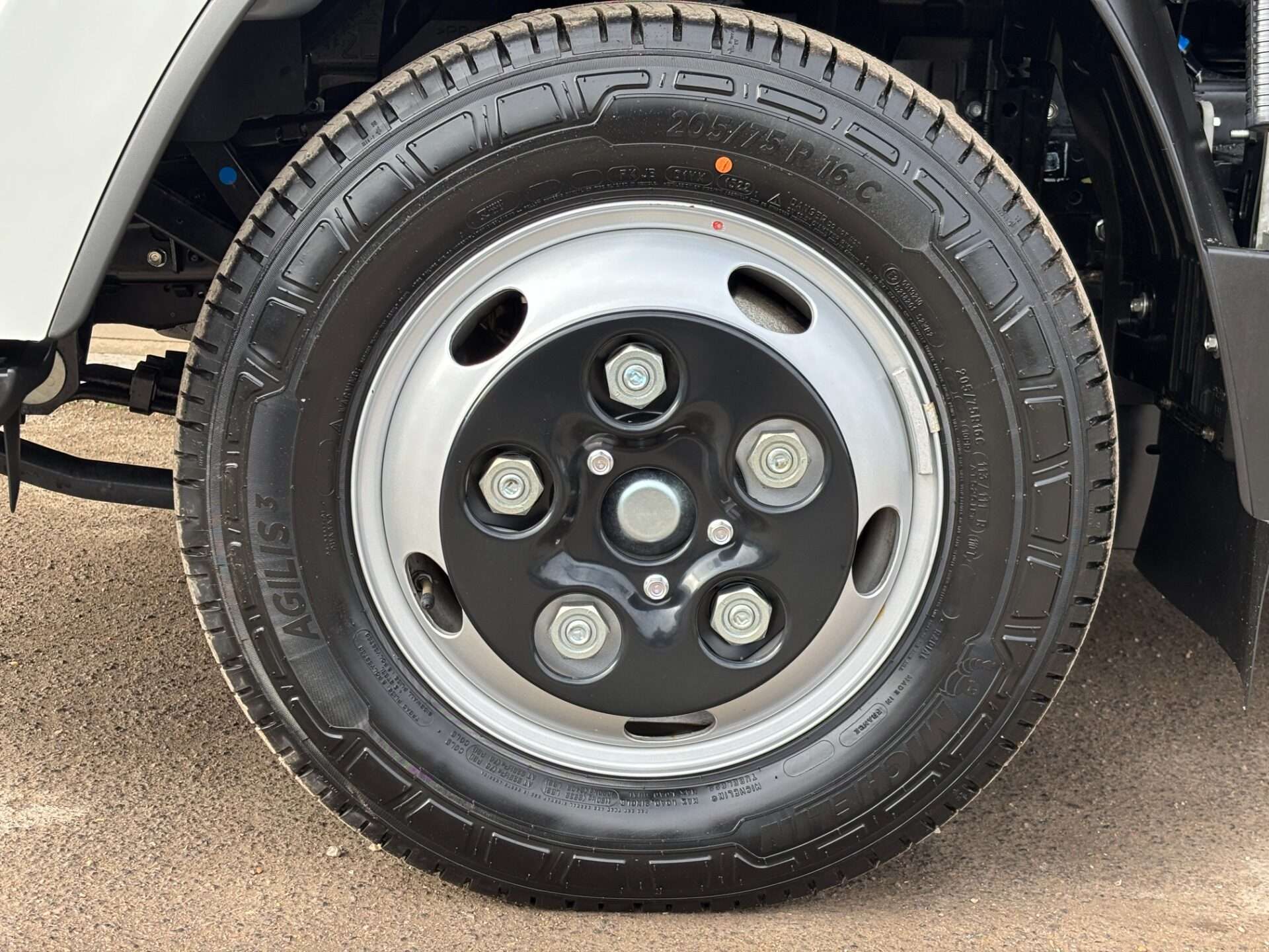 2025 ISUZU GRAFTER 2025 ISUZU GRAFTER