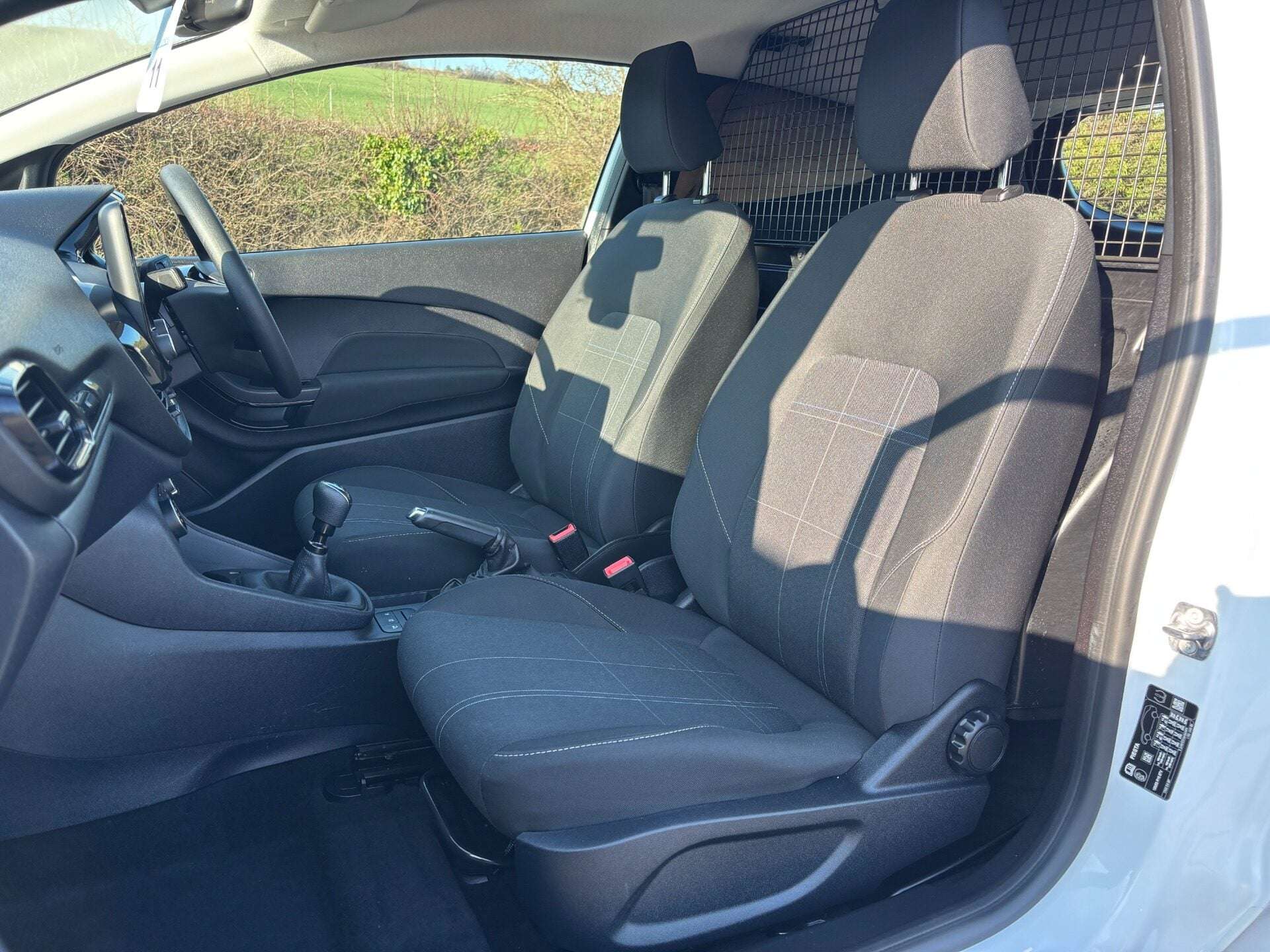 A 2020 FORD FIESTA Base 85 ps Tdci Car Derived Panel Van - Air Con & Sat Nav A 2020 FORD FIESTA Base 85 ps Tdci Car Derived Panel Van - Air Con & Sat Nav