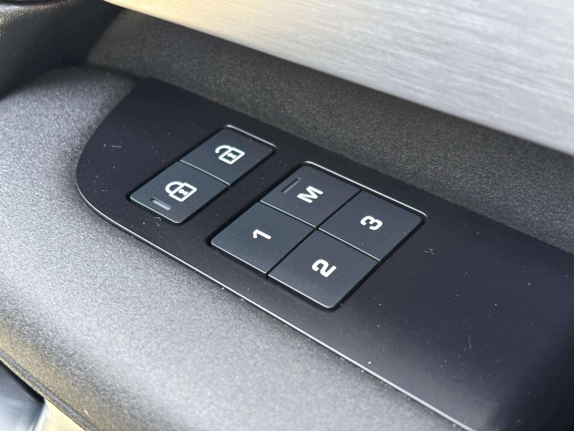 2023 LAND ROVER DISCOVERY 2023 LAND ROVER DISCOVERY