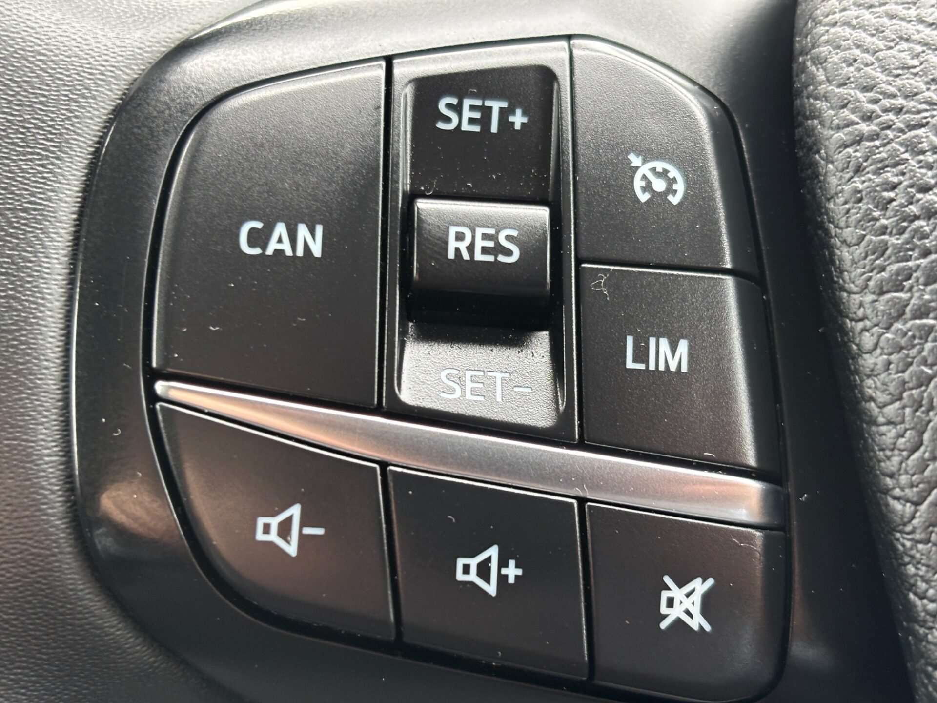 2024 FORD TRANSIT CUSTOM 2024 FORD TRANSIT CUSTOM