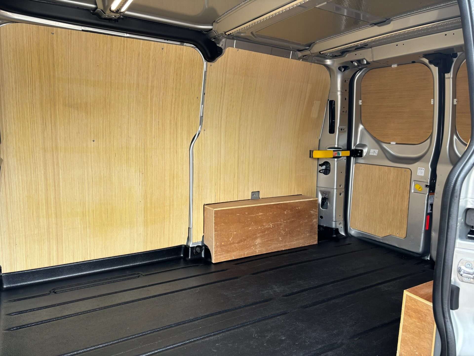 2024 FORD TRANSIT CUSTOM 2024 FORD TRANSIT CUSTOM