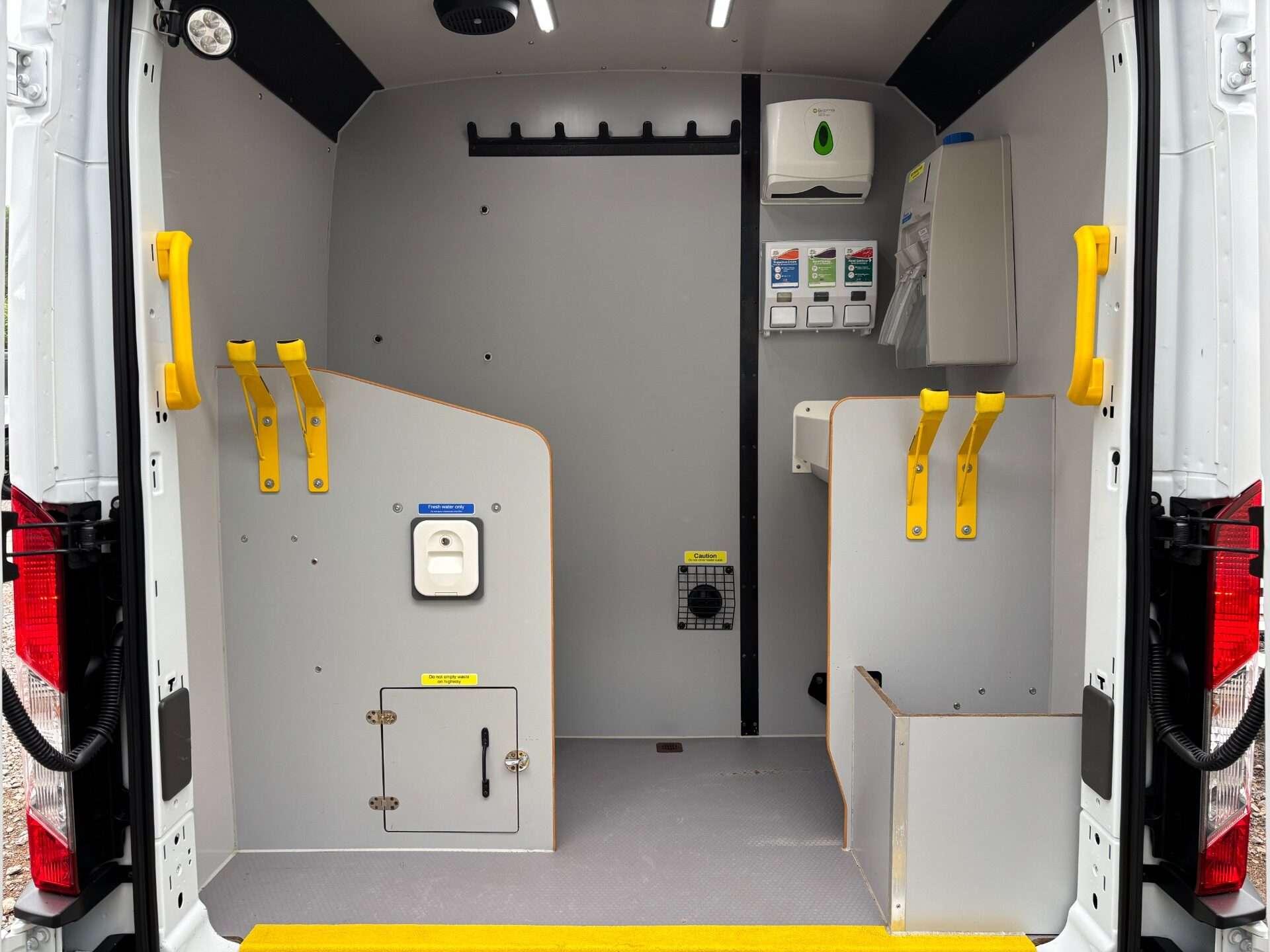 2022 FORD TRANSIT 2022 FORD TRANSIT