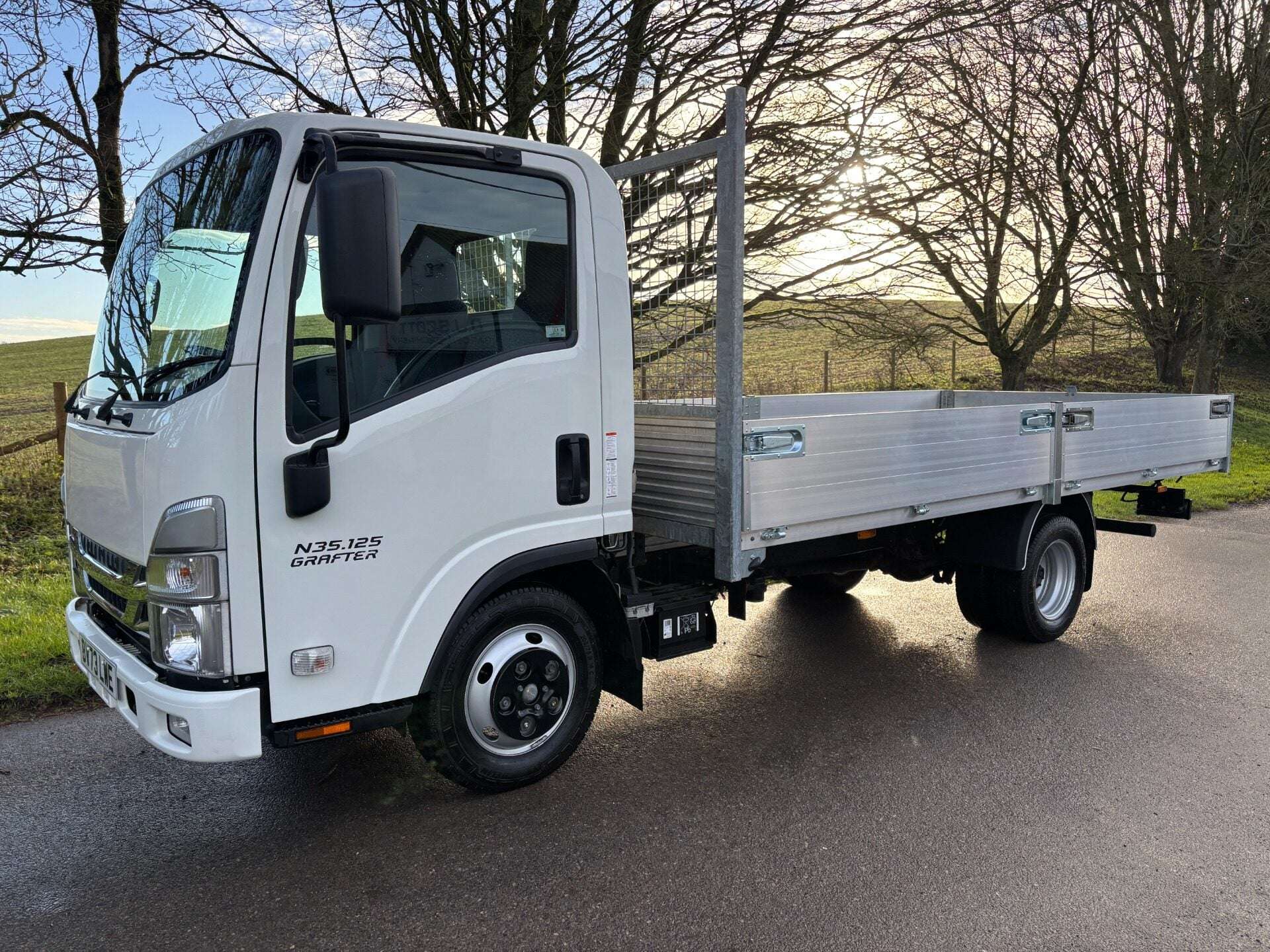 A 2023 ISUZU GRAFTER N35.125T Dropside Truck A 2023 ISUZU GRAFTER N35.125T Dropside Truck