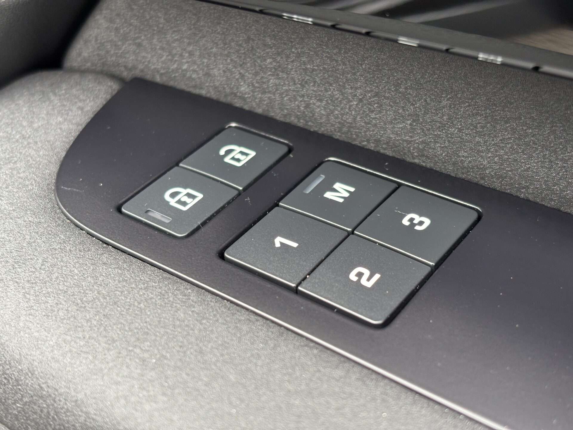 2021 LAND ROVER DISCOVERY 2021 LAND ROVER DISCOVERY