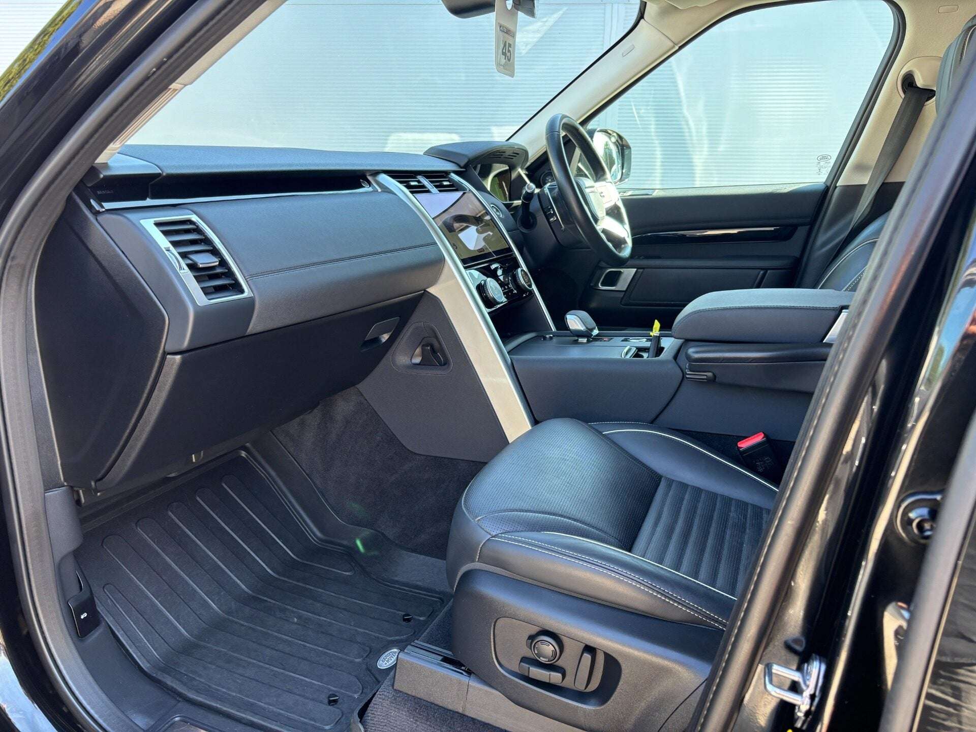 2021 LAND ROVER DISCOVERY 2021 LAND ROVER DISCOVERY