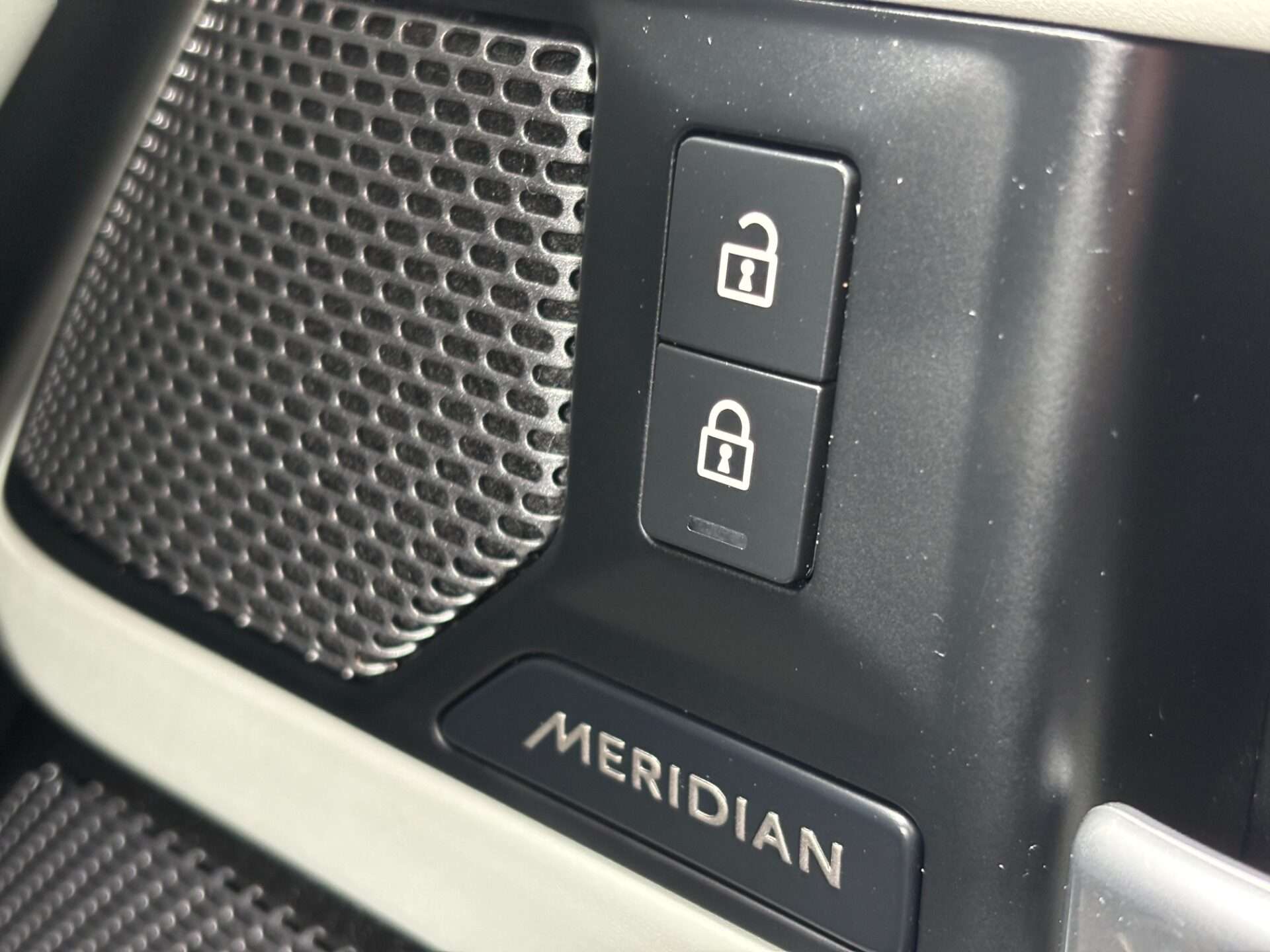 2022 LAND ROVER DEFENDER 110 2022 LAND ROVER DEFENDER 110