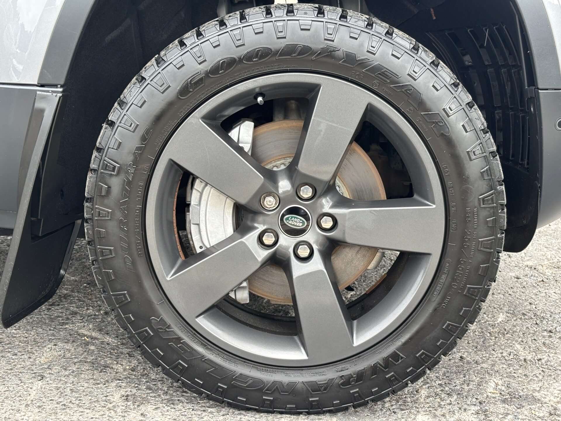 2022 LAND ROVER DEFENDER 110 2022 LAND ROVER DEFENDER 110