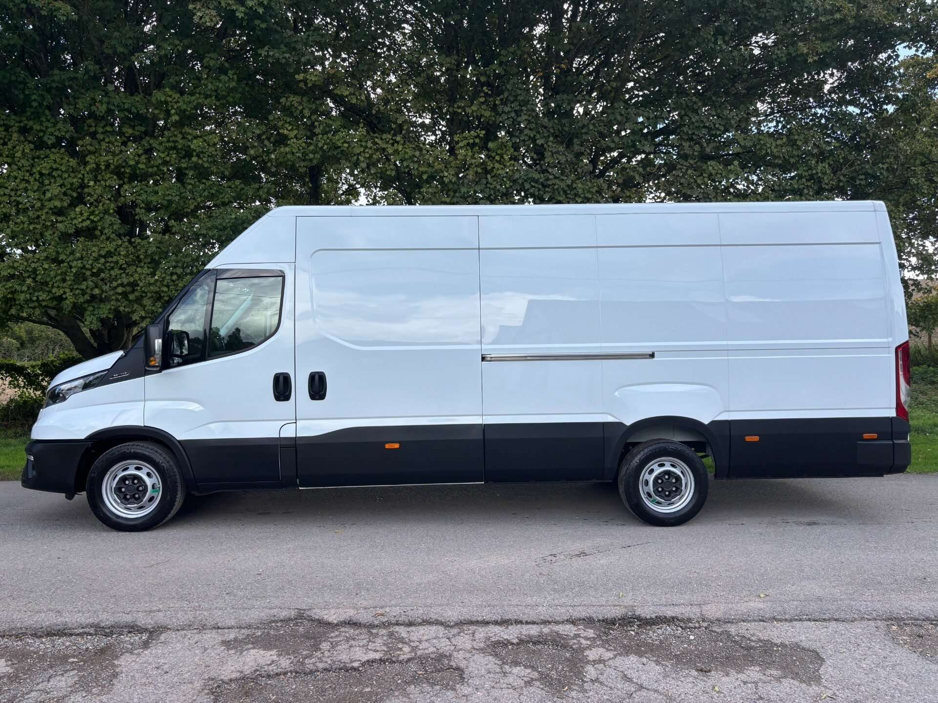 2024 IVECO DAILY 2024 IVECO DAILY