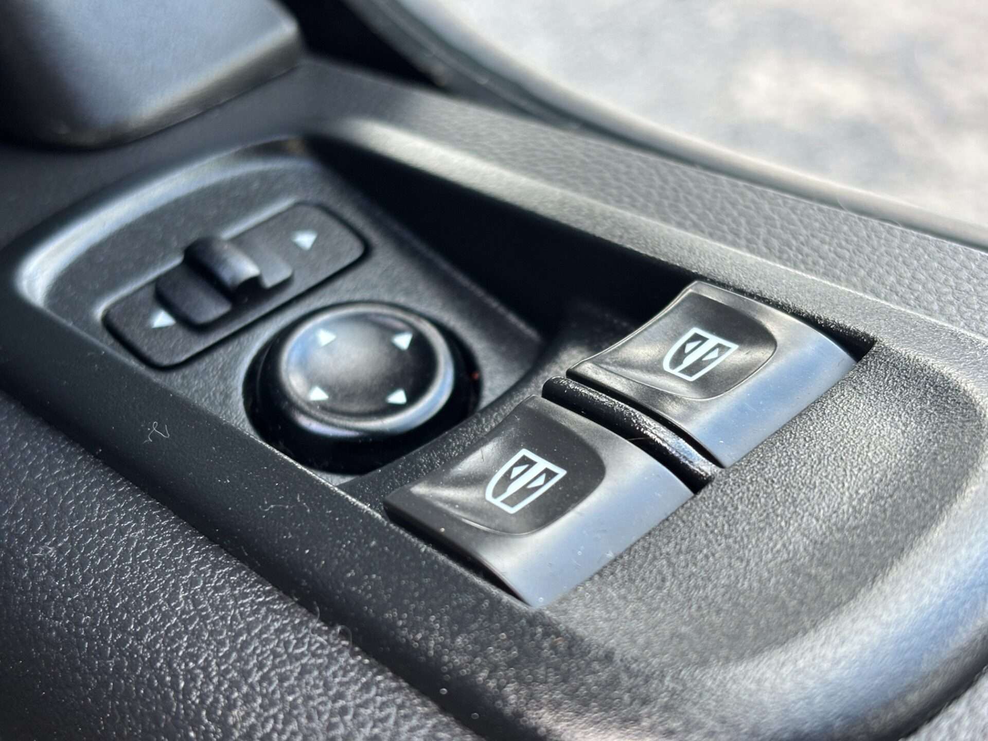 2021 NISSAN NV400 2021 NISSAN NV400