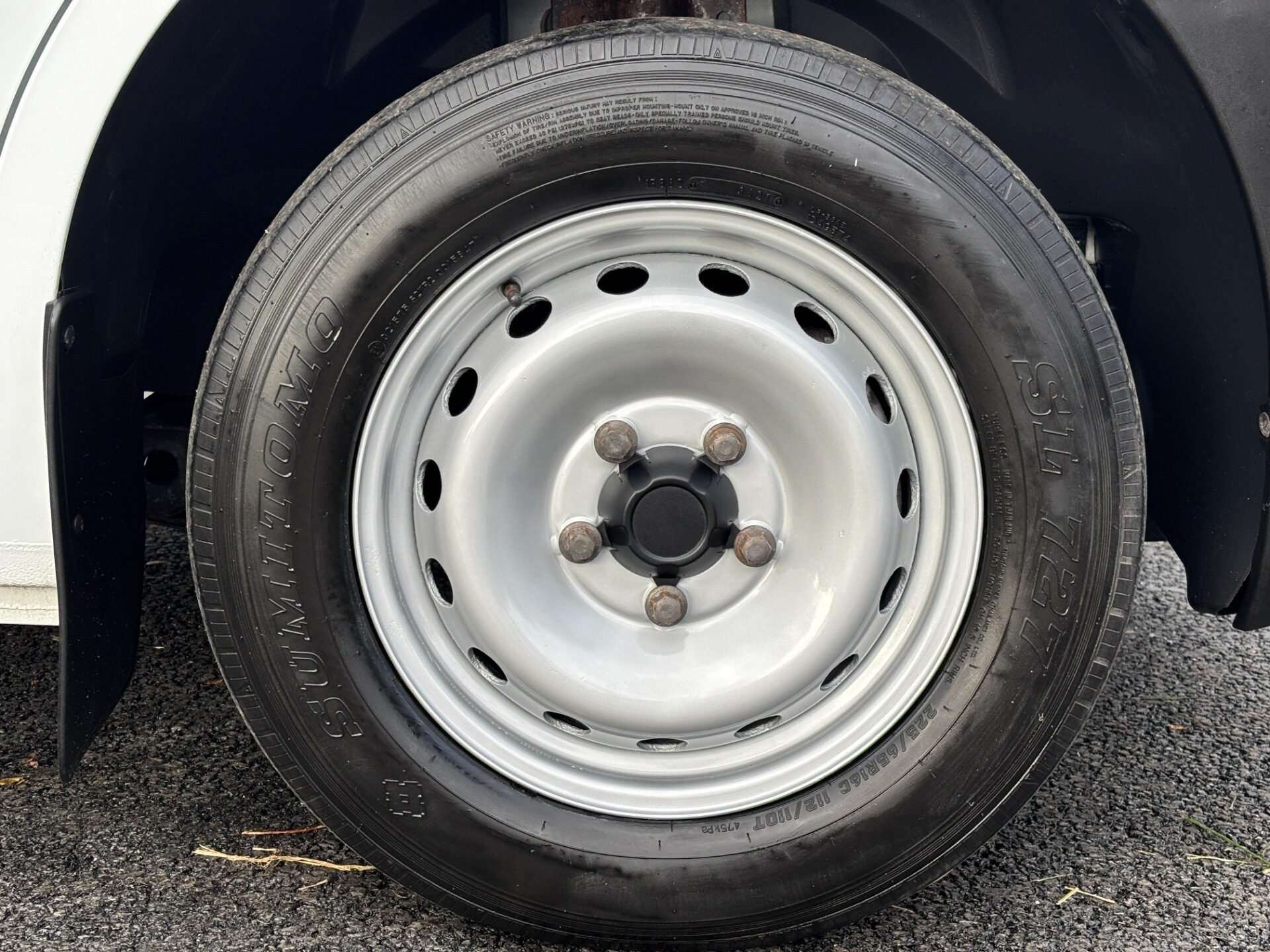 2021 NISSAN NV400 2021 NISSAN NV400