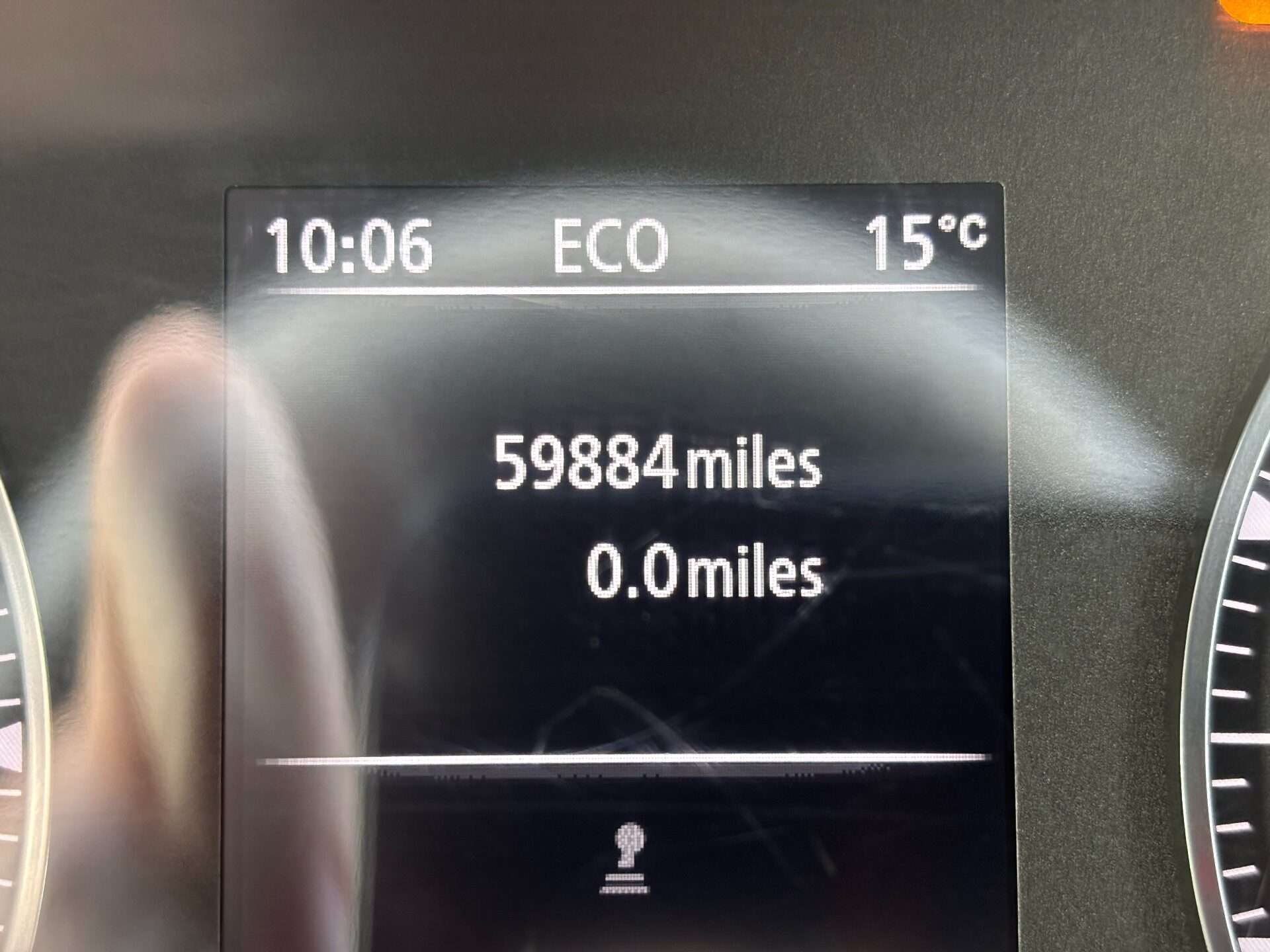 2021 NISSAN NV400 2021 NISSAN NV400