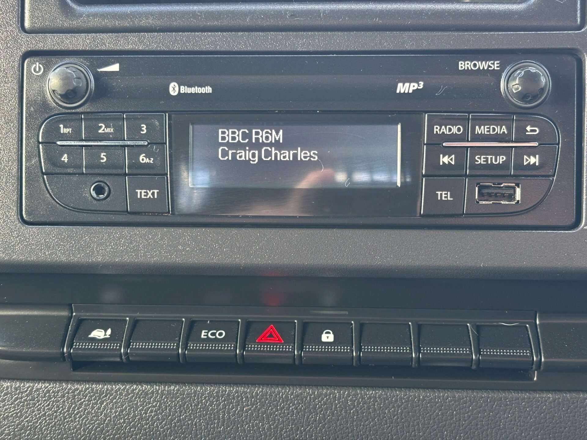 2021 NISSAN NV400 2021 NISSAN NV400