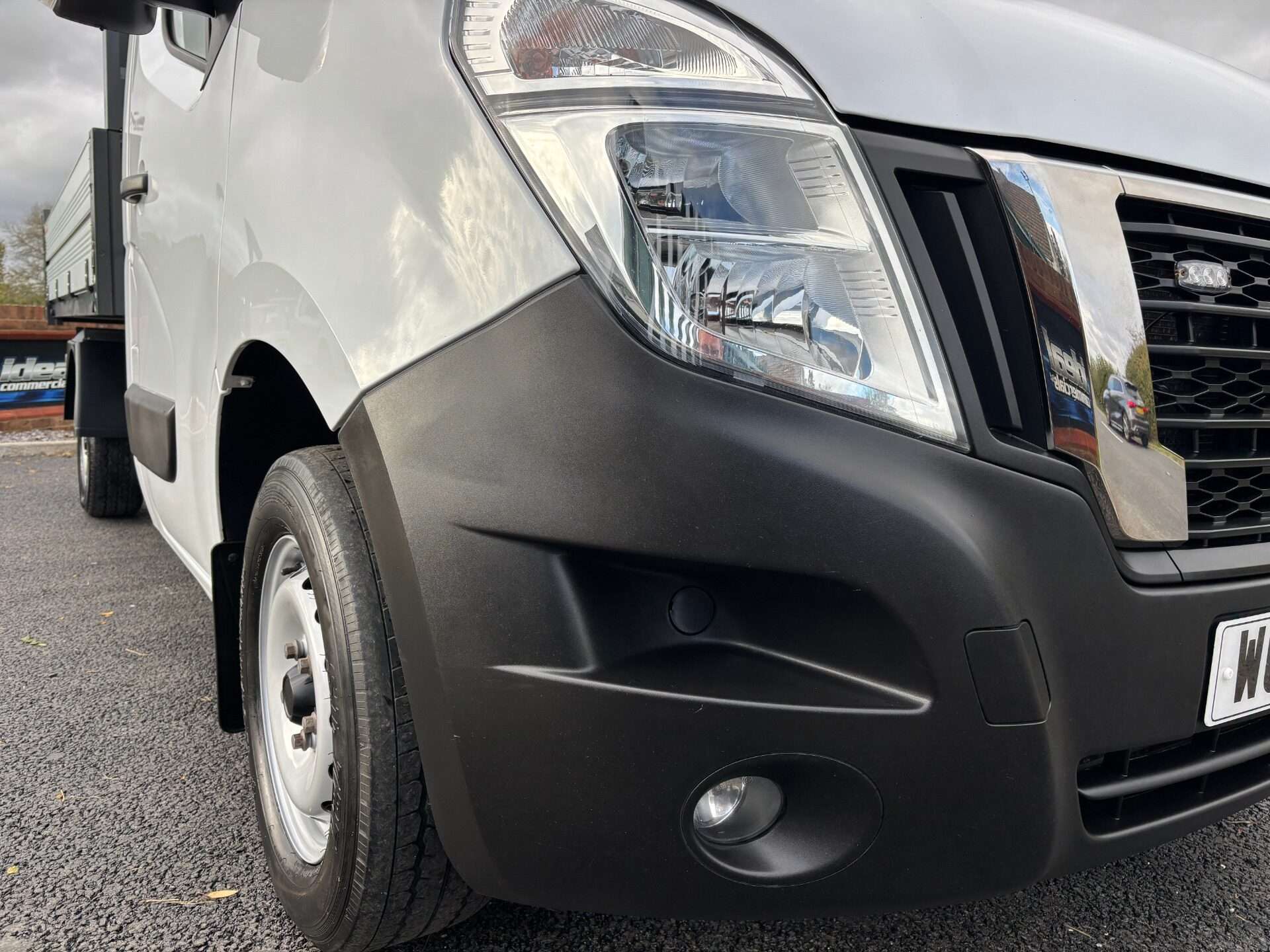 2021 NISSAN NV400 2021 NISSAN NV400