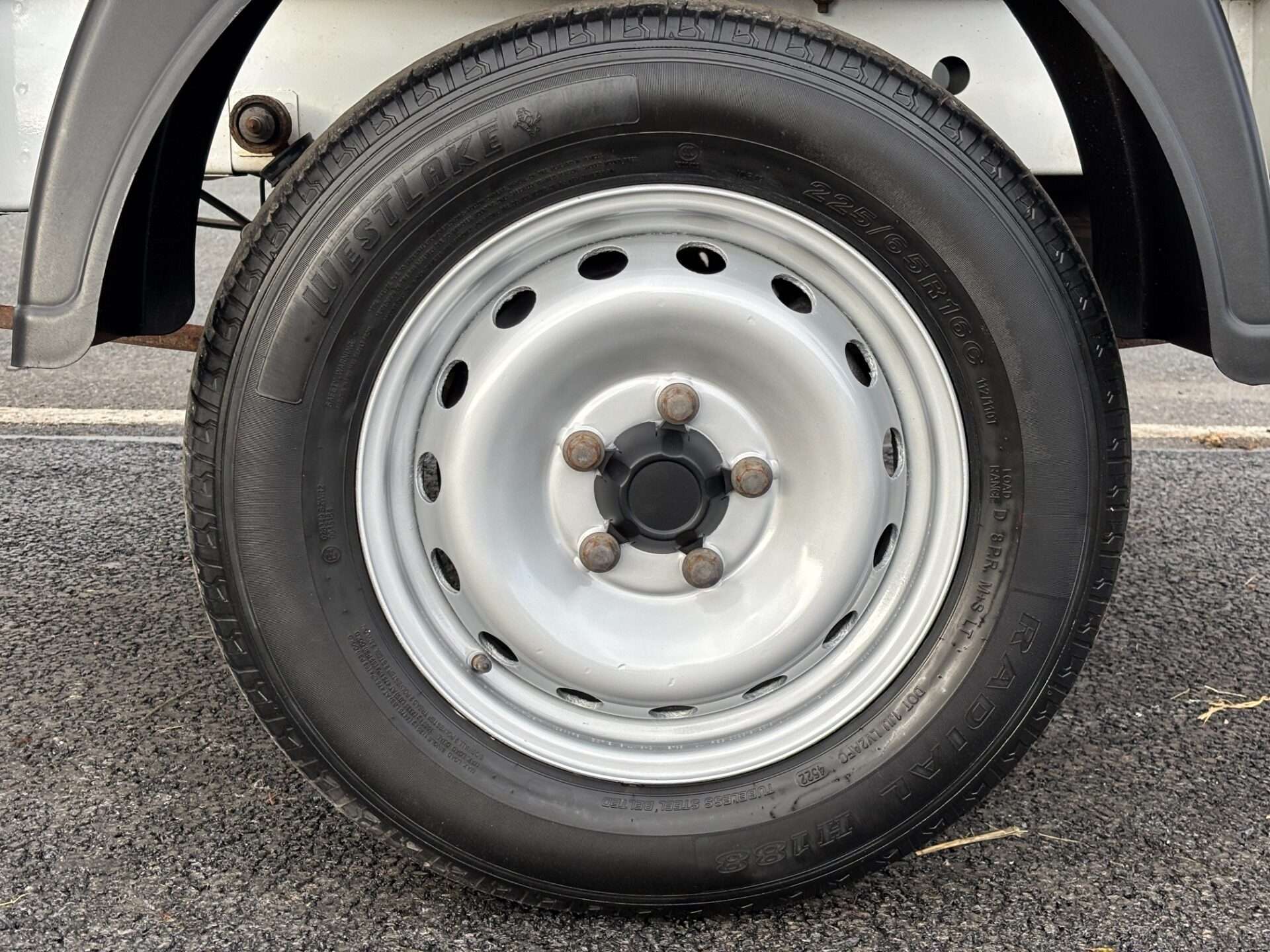 2021 NISSAN NV400 2021 NISSAN NV400