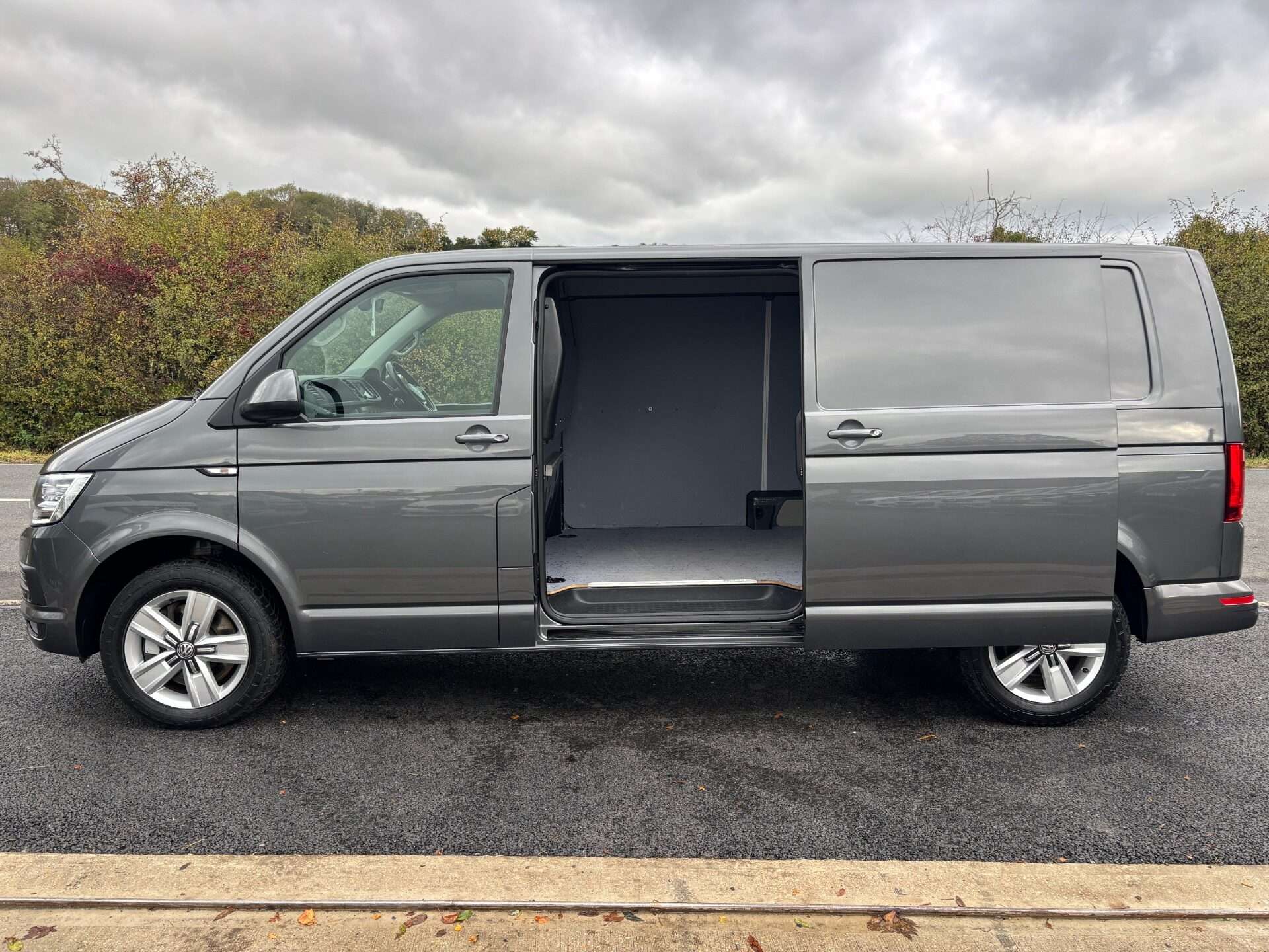 2019 VOLKSWAGEN TRANSPORTER 2019 VOLKSWAGEN TRANSPORTER
