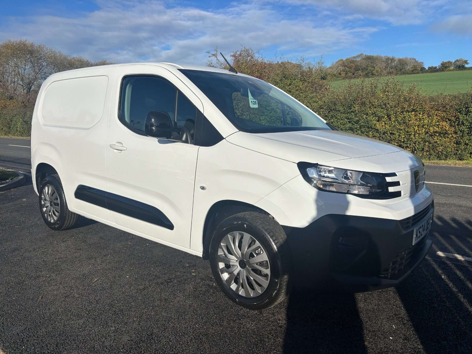 2024 PEUGEOT PARTNER 2024 PEUGEOT PARTNER