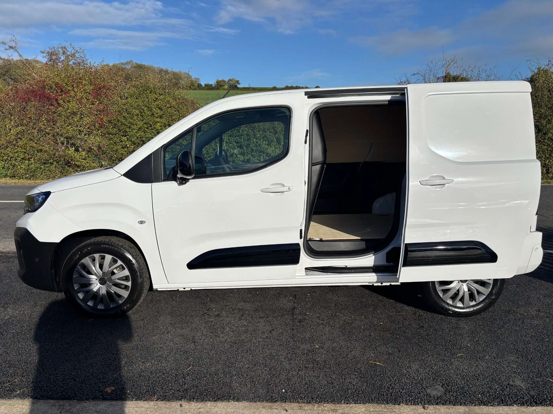 2024 PEUGEOT PARTNER 2024 PEUGEOT PARTNER