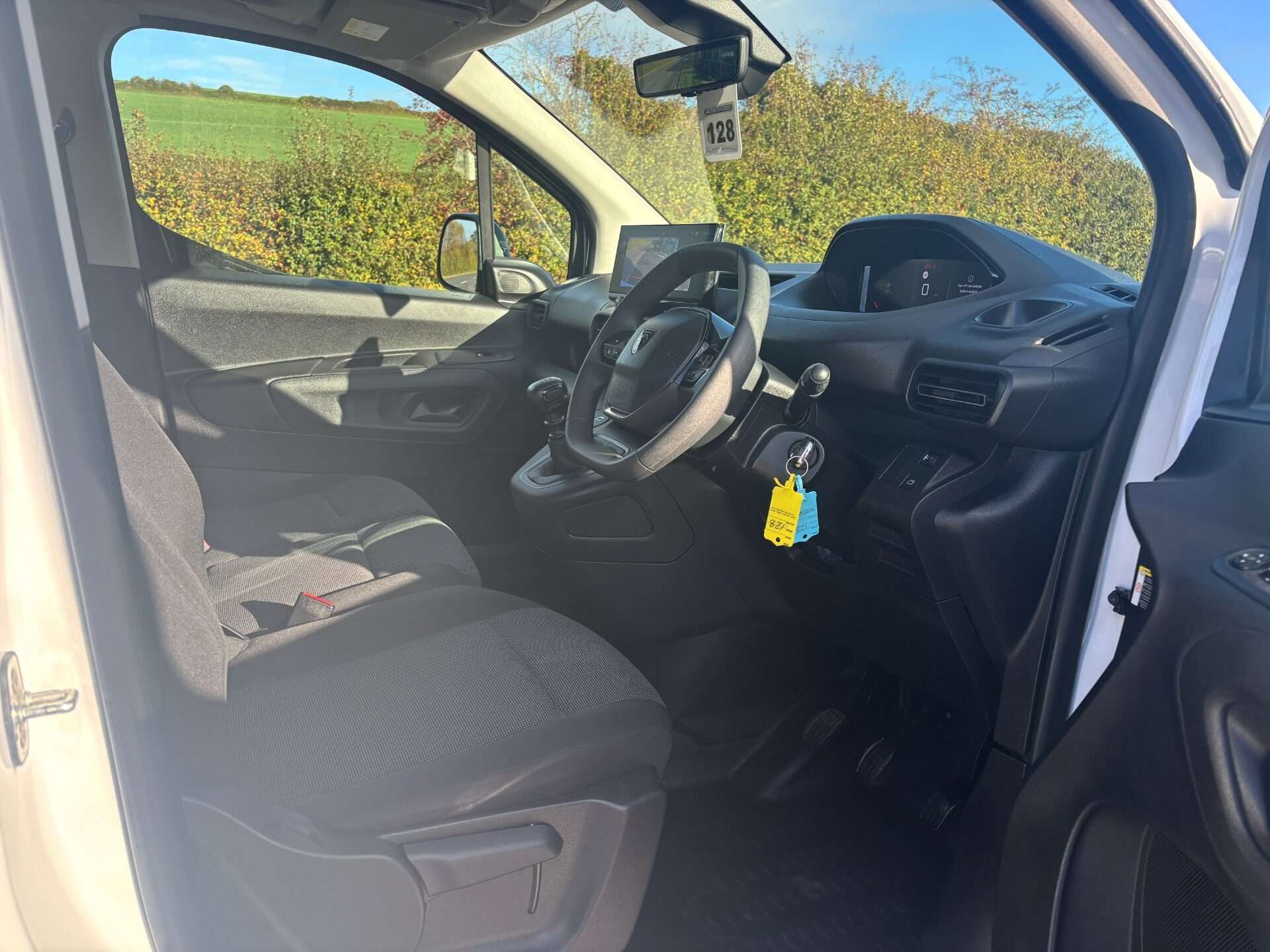 2024 PEUGEOT PARTNER 2024 PEUGEOT PARTNER