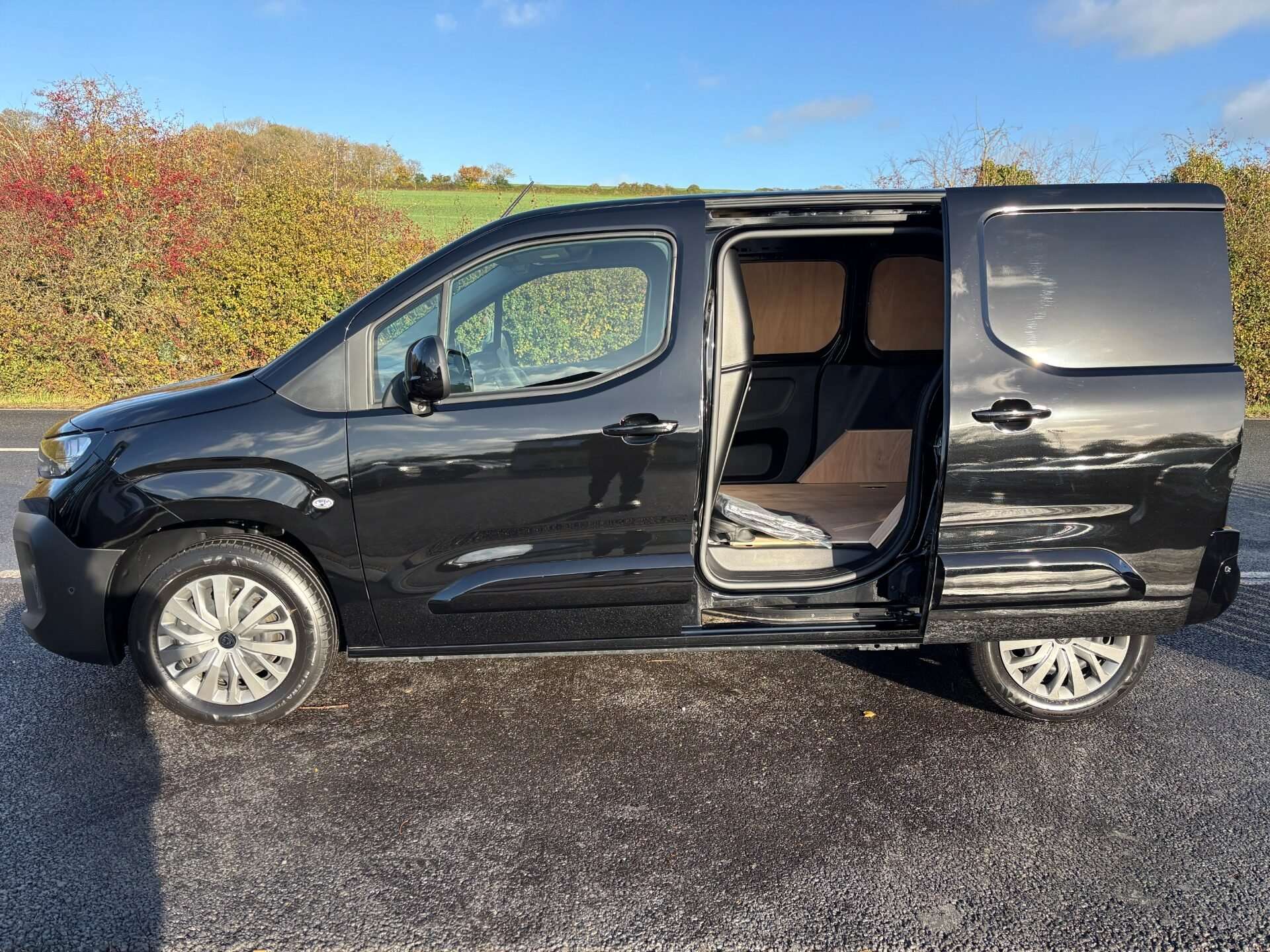 2024 PEUGEOT PARTNER 2024 PEUGEOT PARTNER